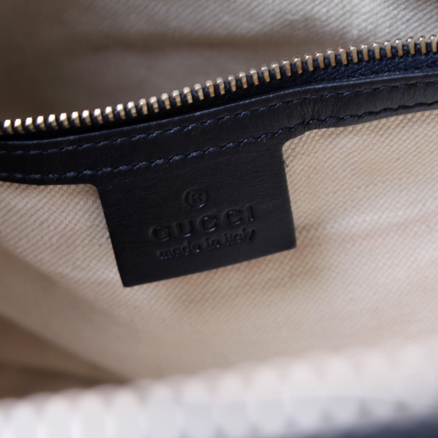 247205 Boston Bag GG Canvas