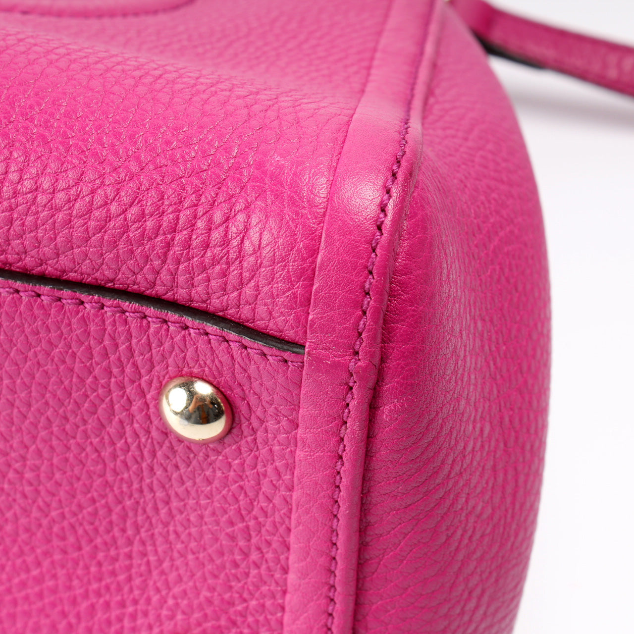 336751 Soho Leather Shoulder
