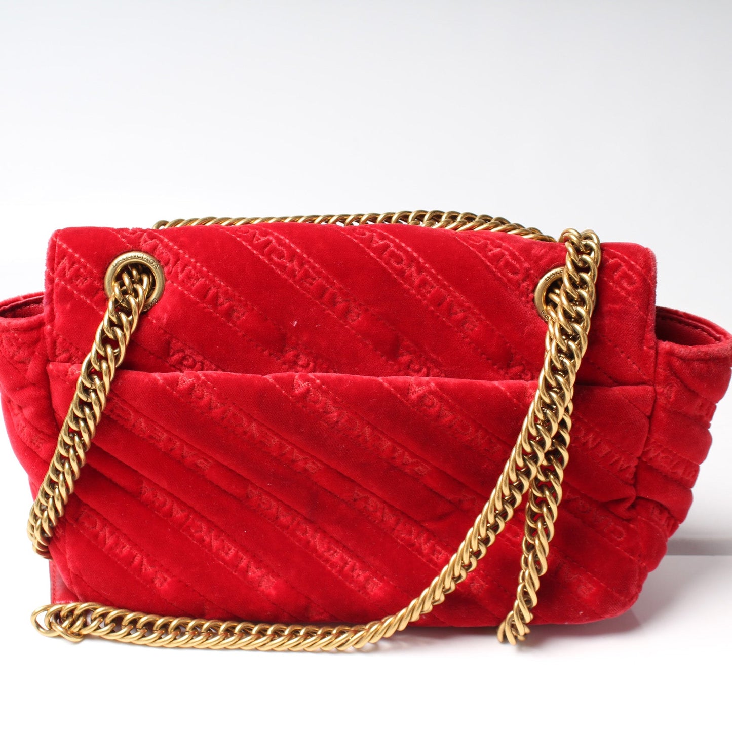 BB Chain Crossbody Velvet