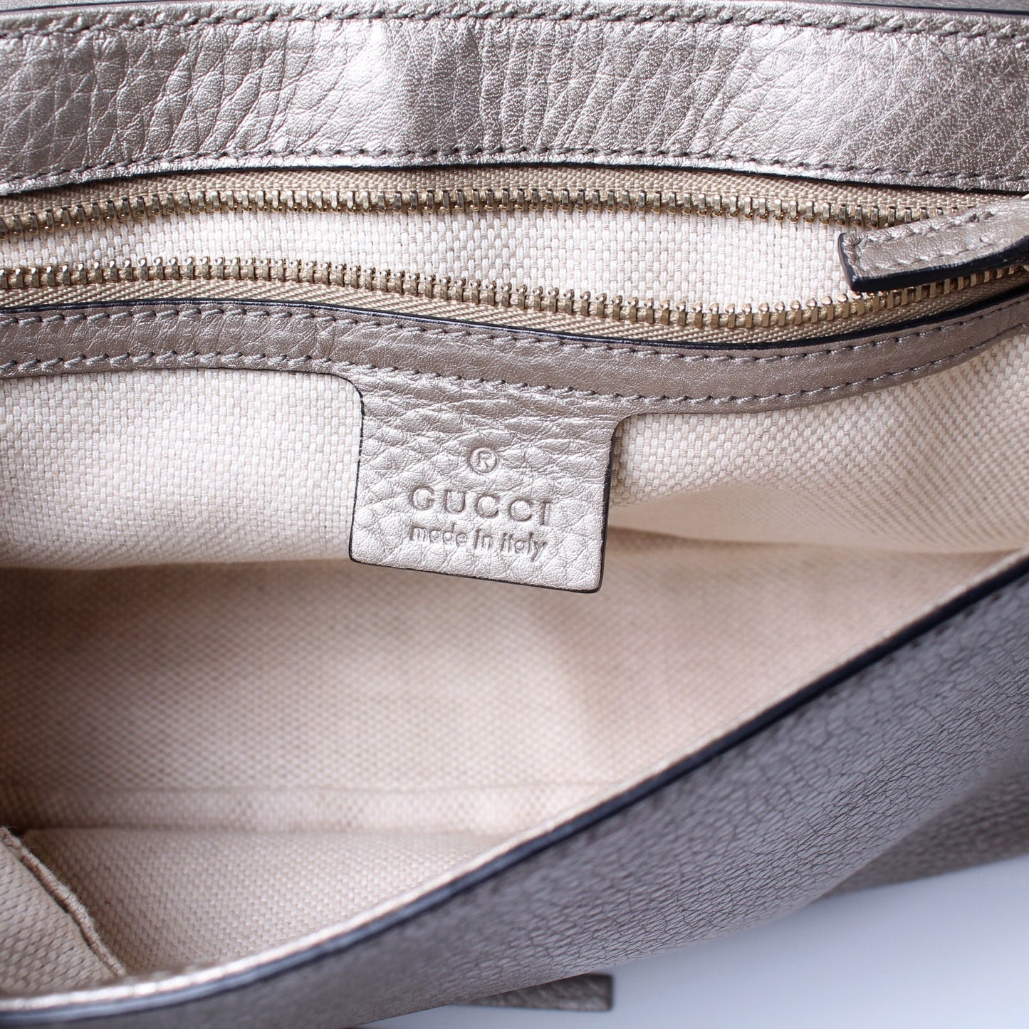 336752 Soho Chain Crossbody Medium