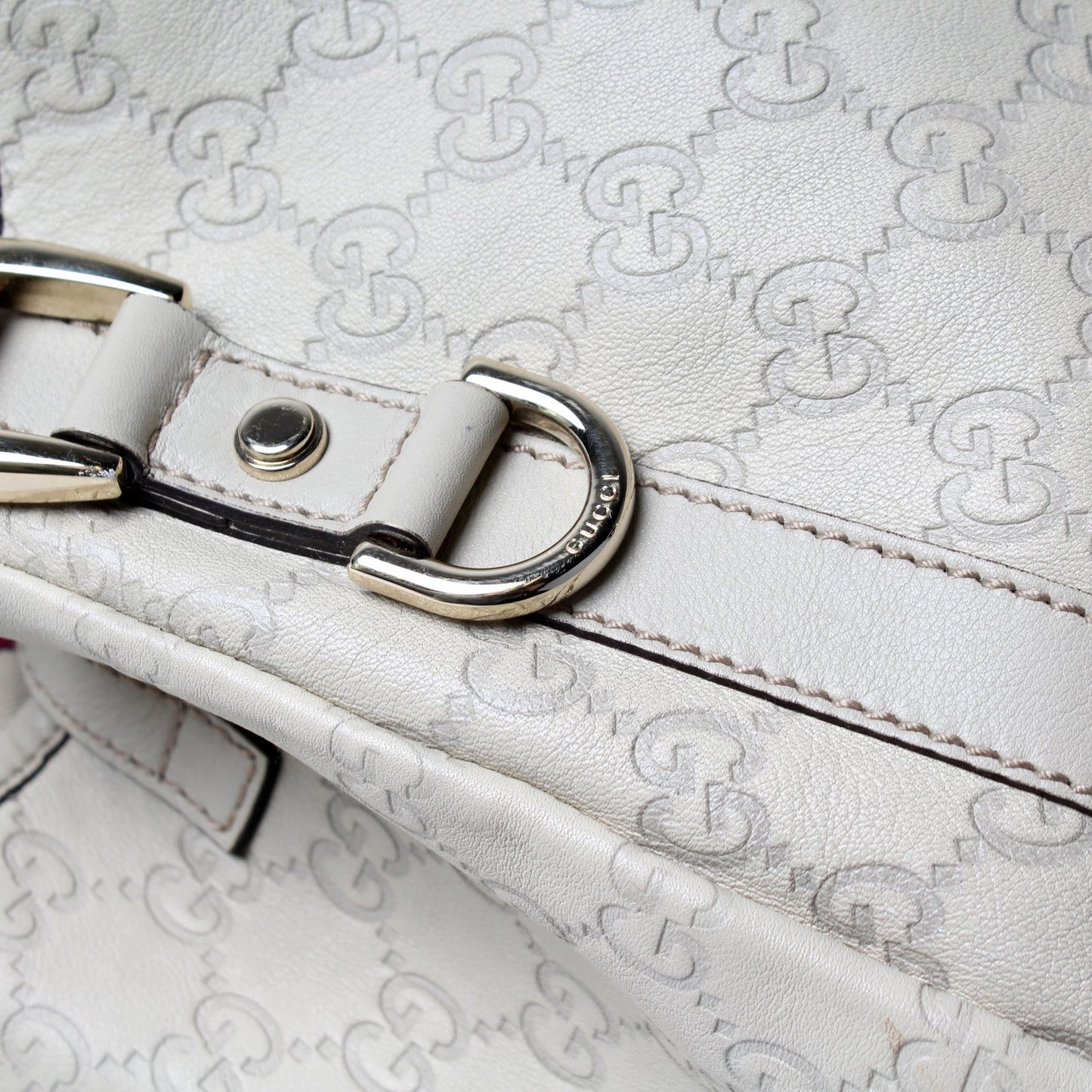 130736 Abbey Leather Tote Medium