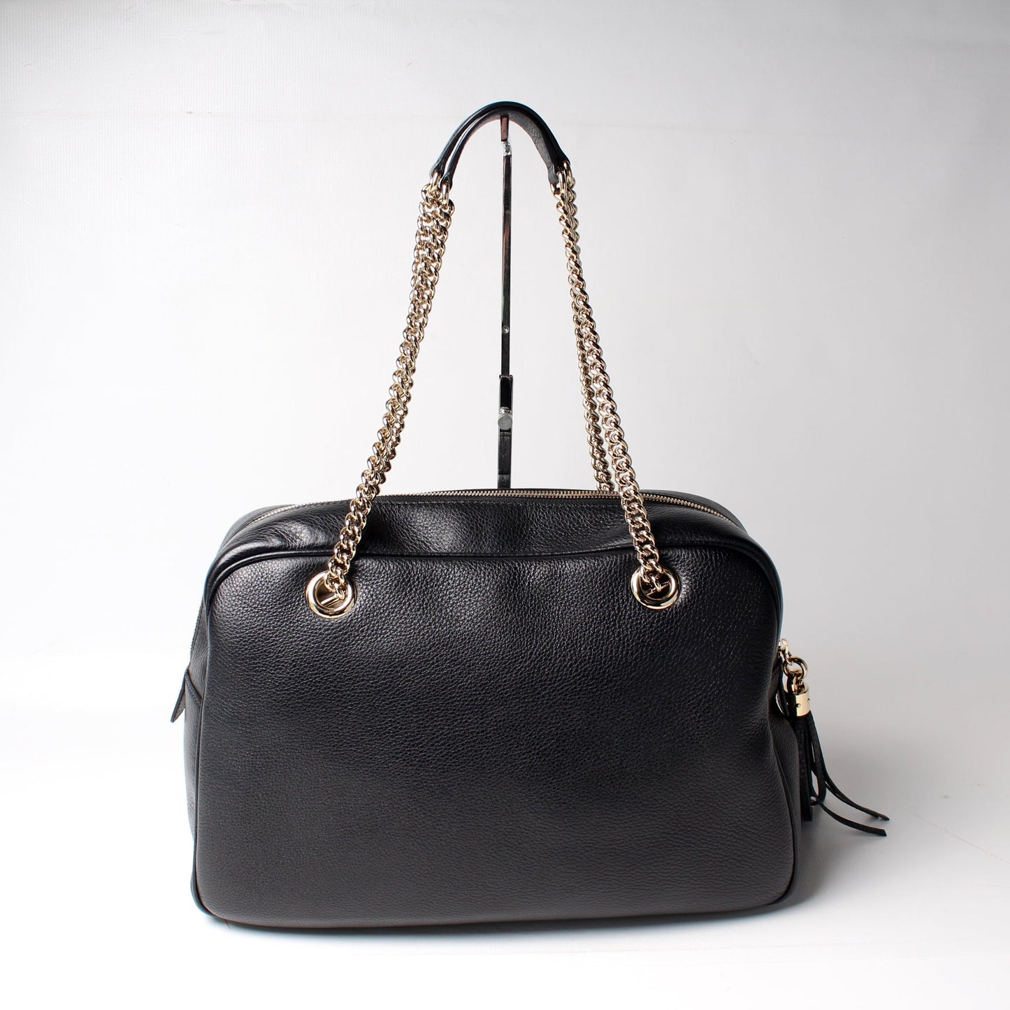353126 Soho Chain Tote