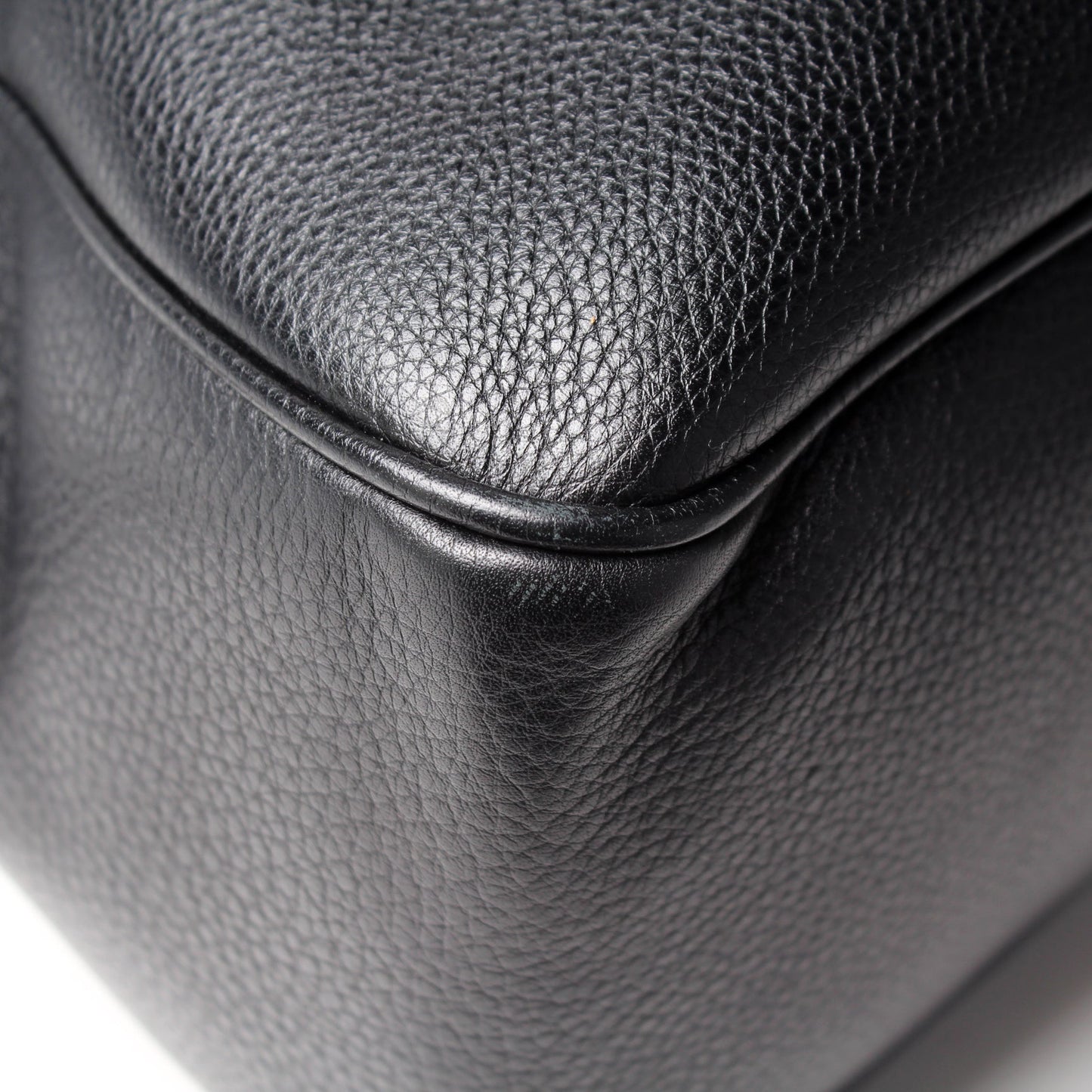 353126 Soho Chain Tote