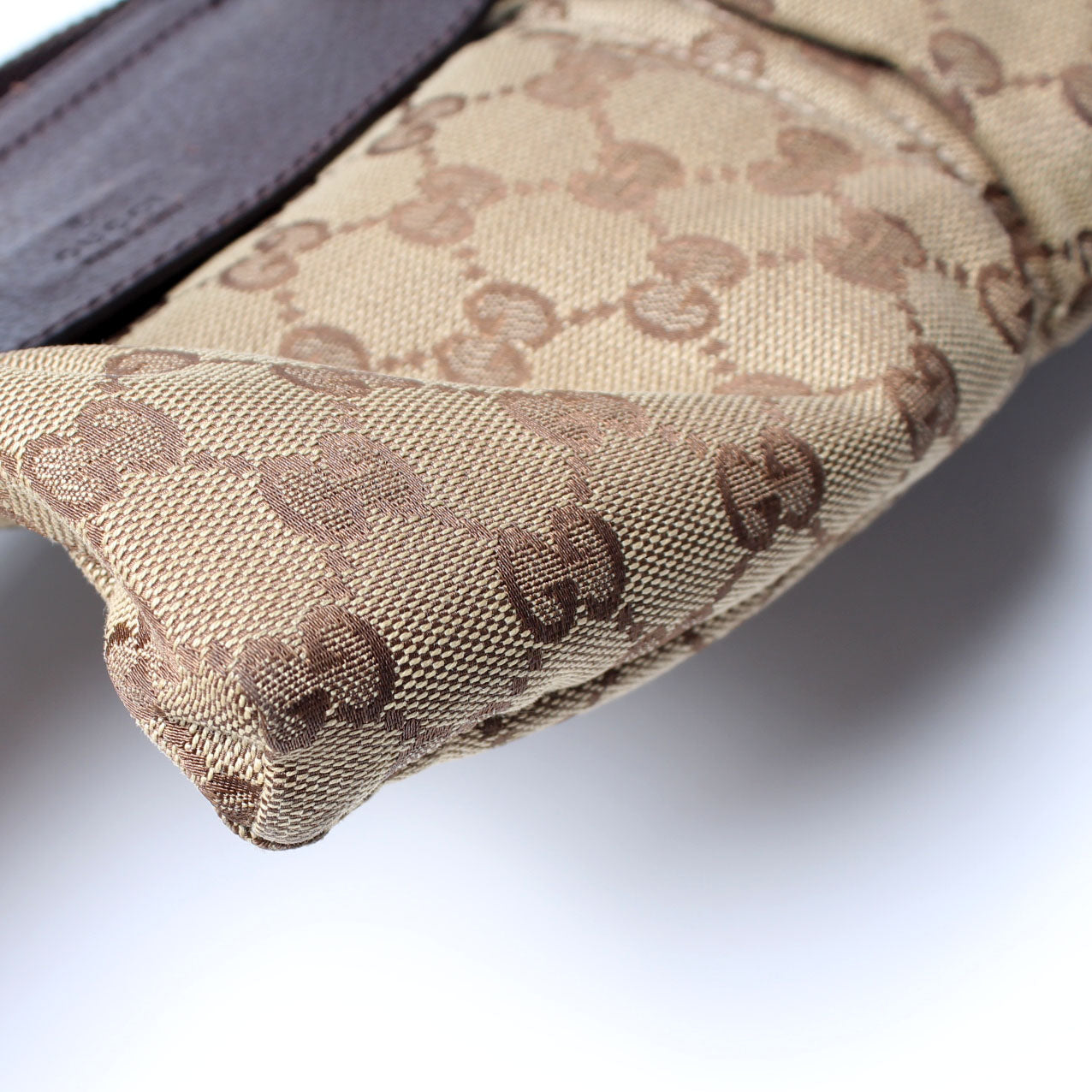 28566 GG Canvas Waist Bag