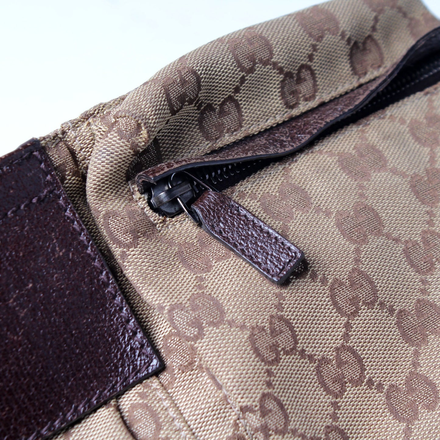 28566 GG Canvas Waist Bag