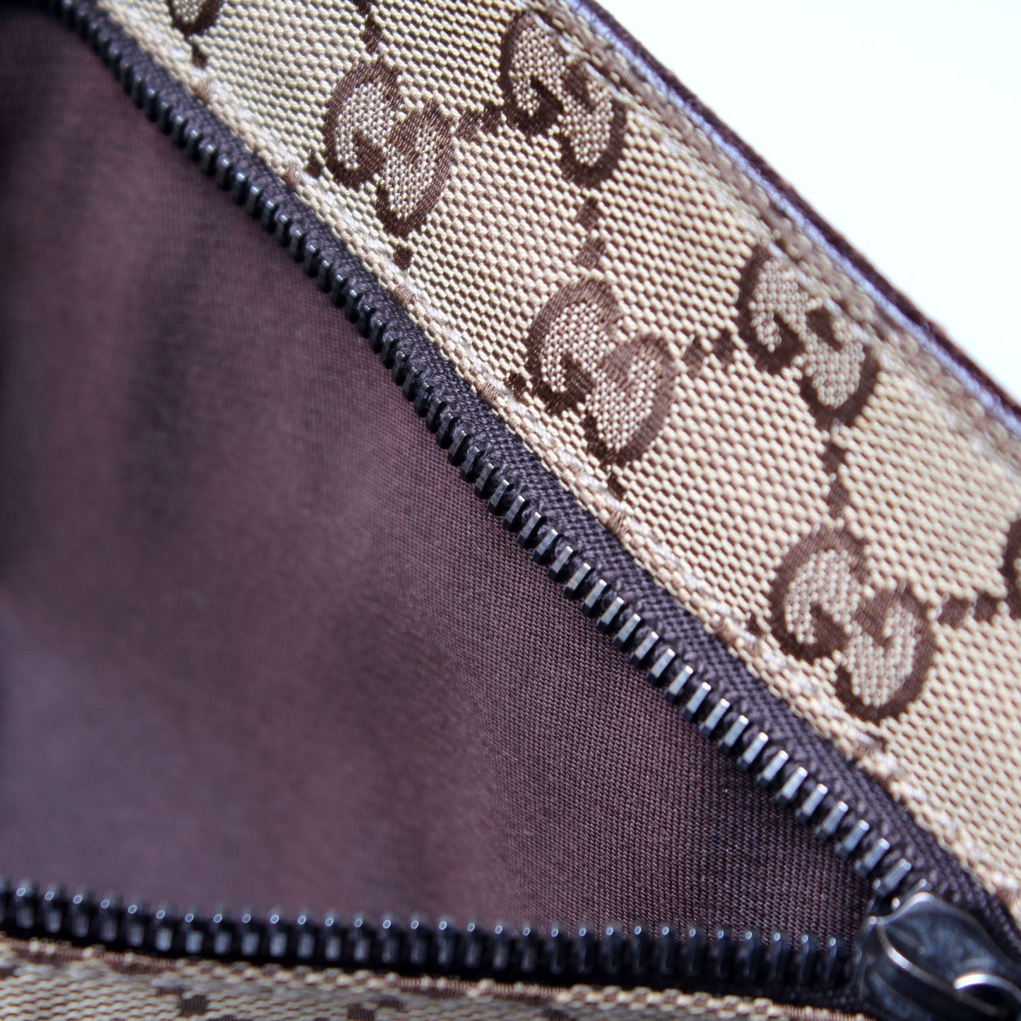 28566 GG Canvas Waist Bag
