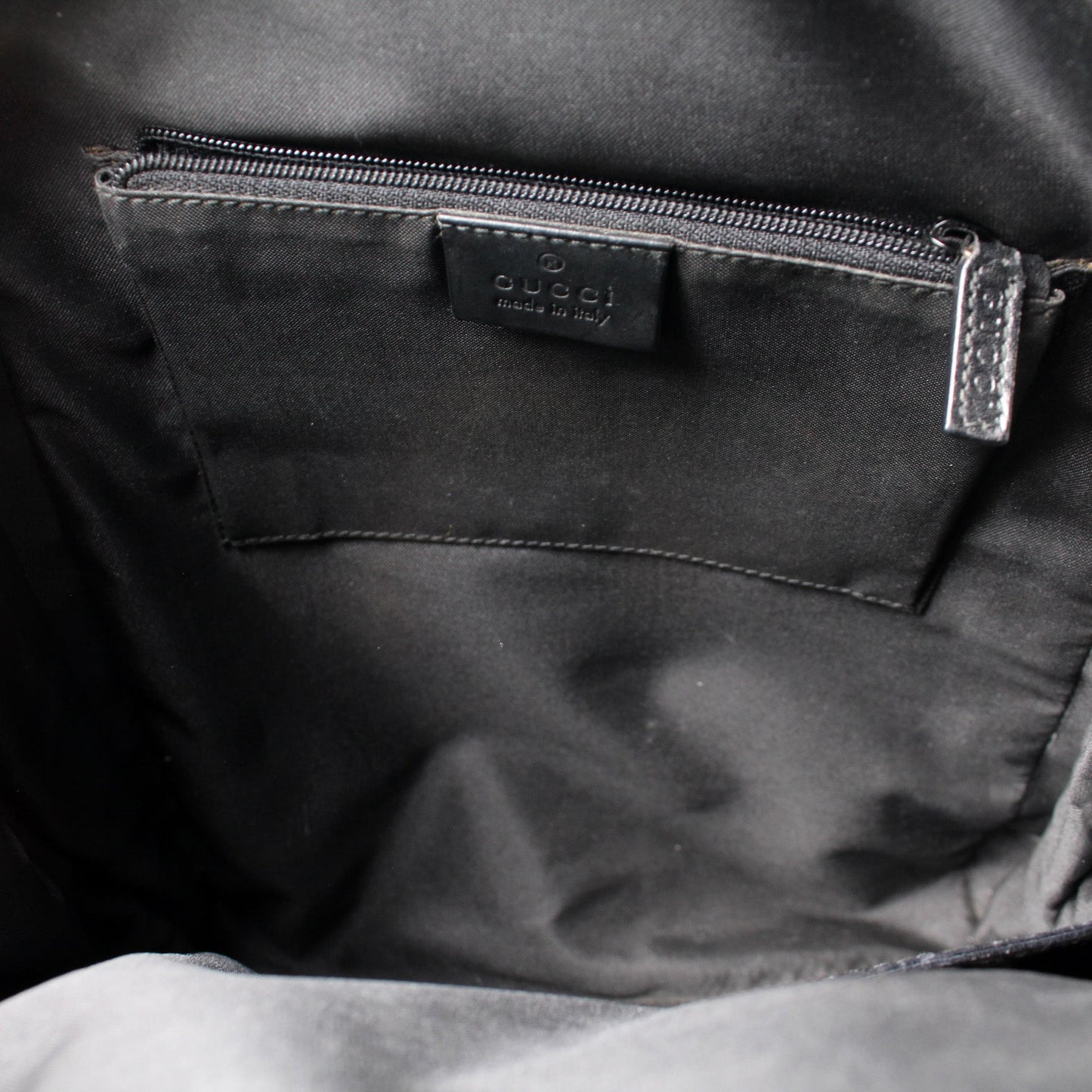 003.0232 GG Nylon Sling Bag Vintage