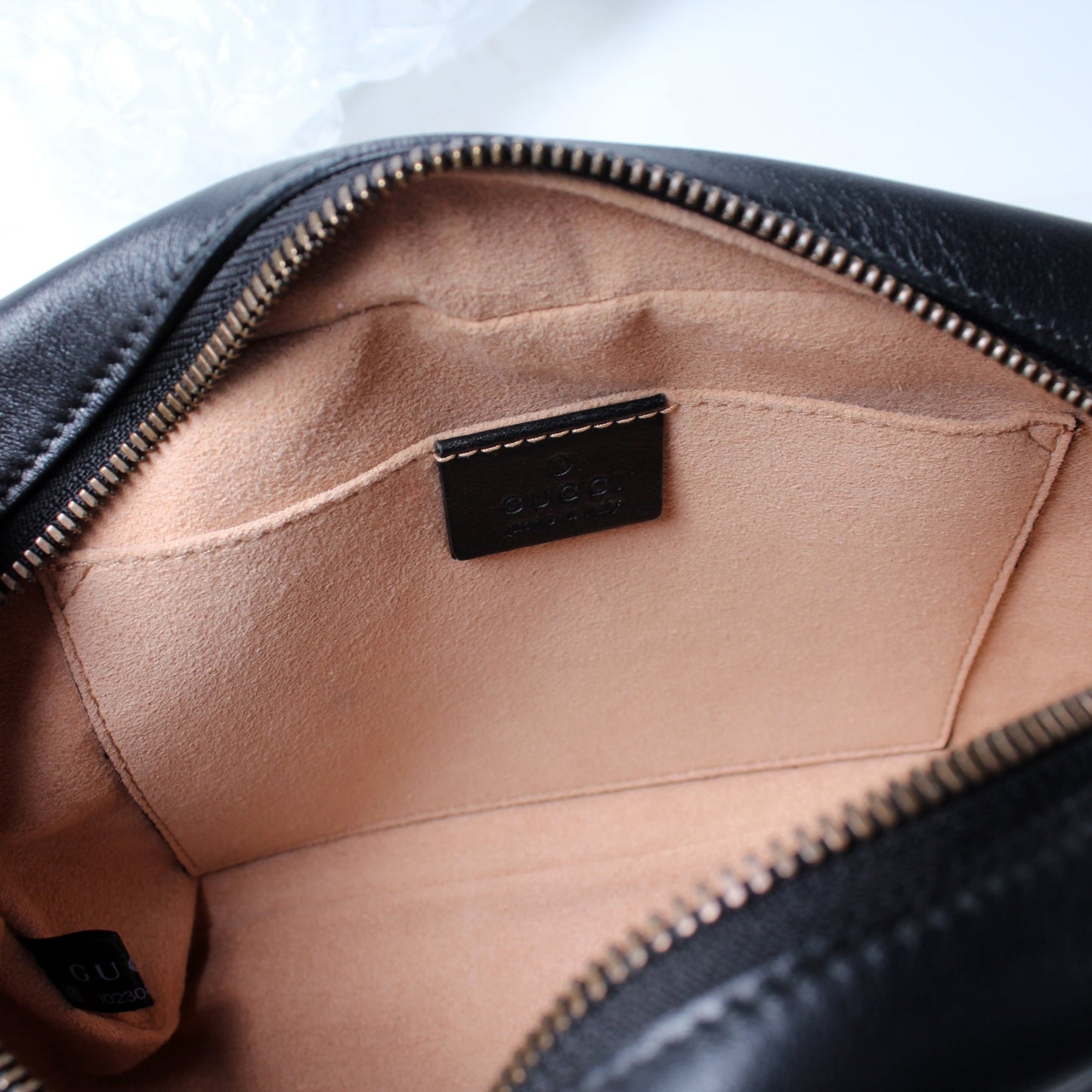 447632 Marmont Small Leather Camera