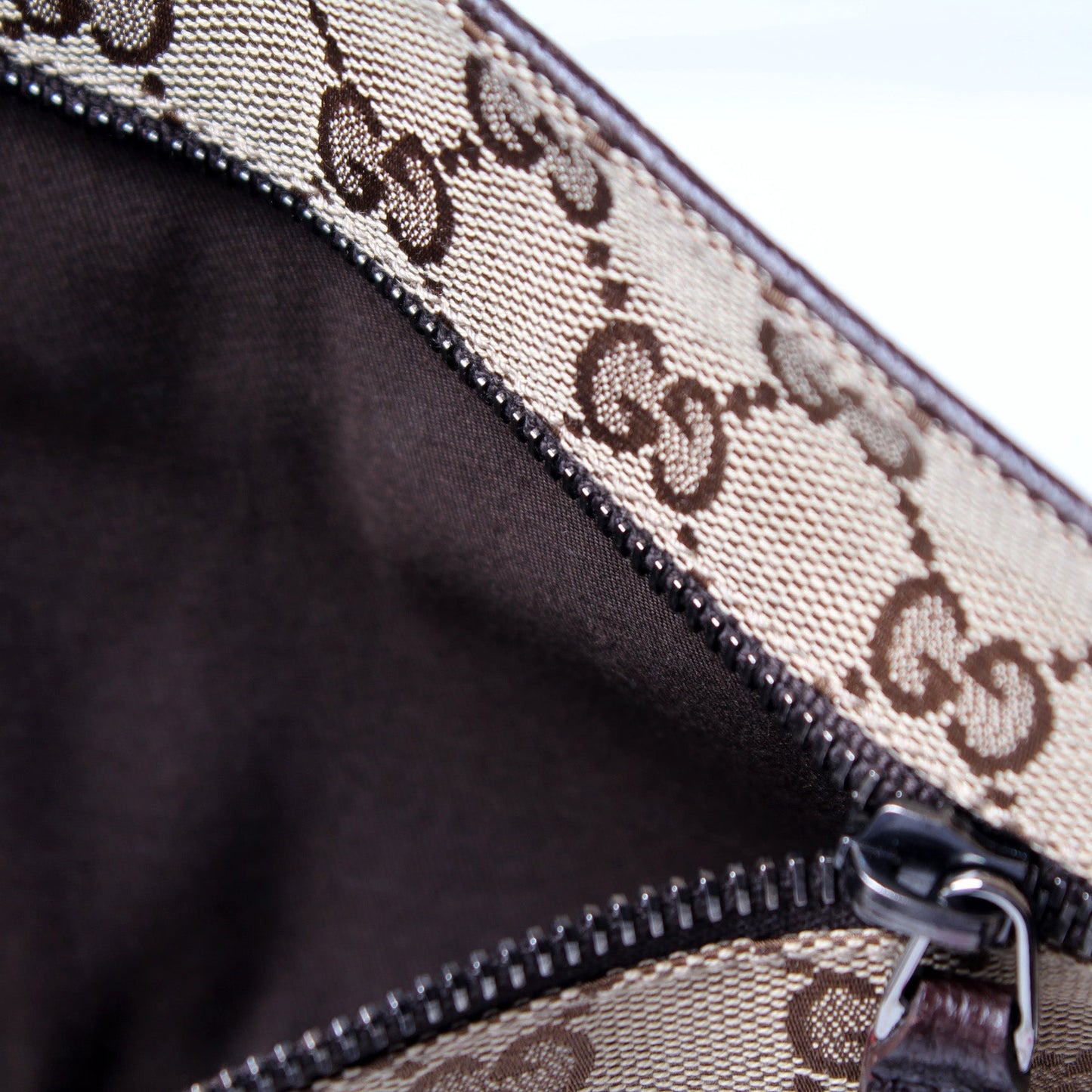 28566 GG Canvas Waist Bag