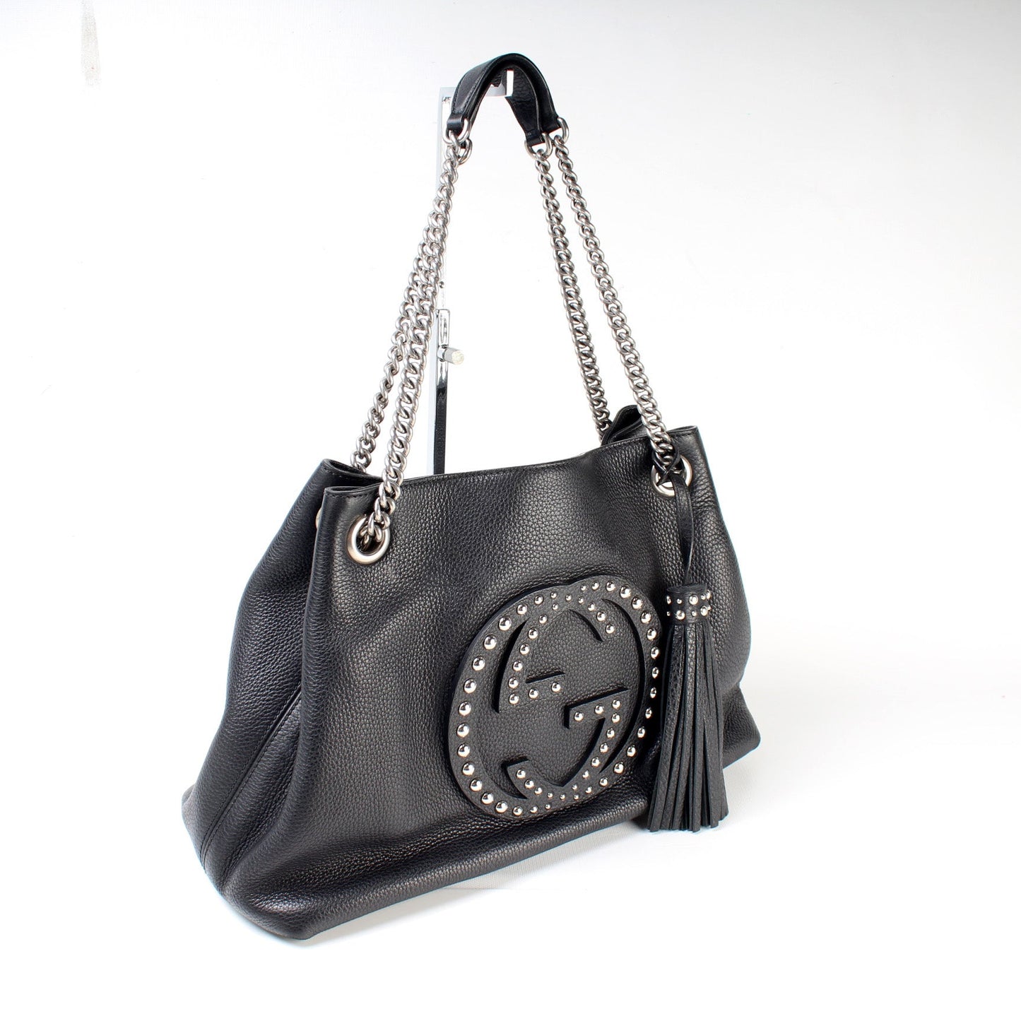 308982 Soho Leather Shoulder Medium Studded
