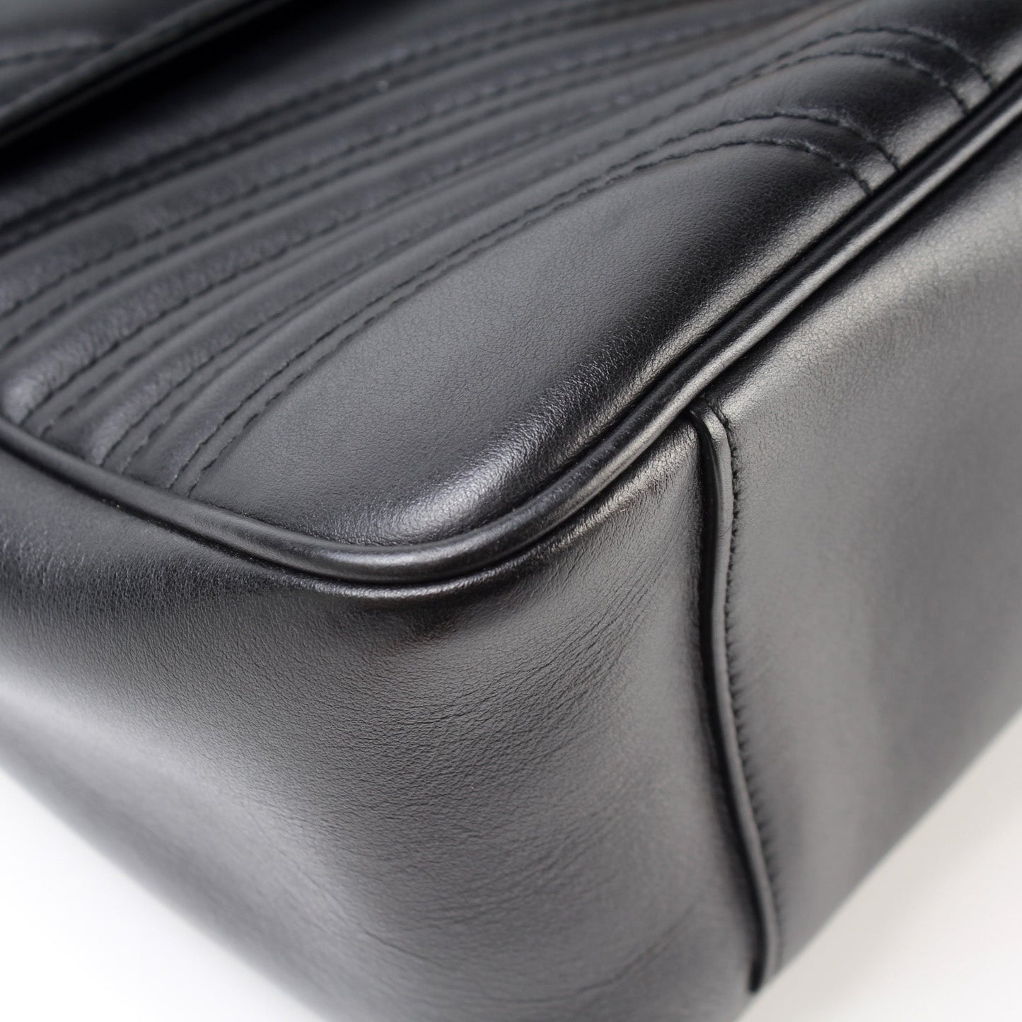 498109 Marmont Top Handle Medium