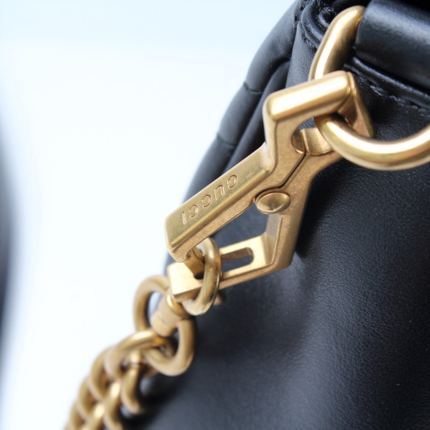498109 Marmont Top Handle Medium