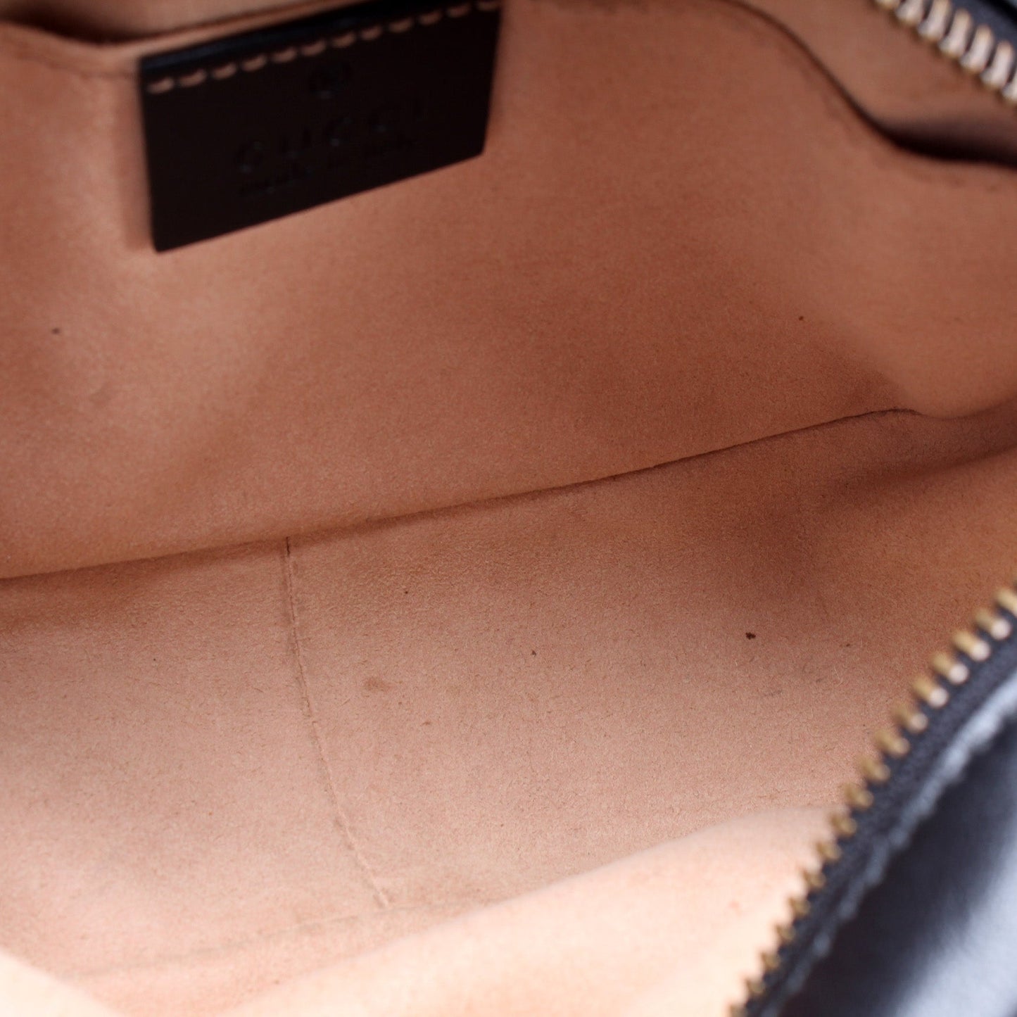 448054 GG Marmont Mini Camera Bag