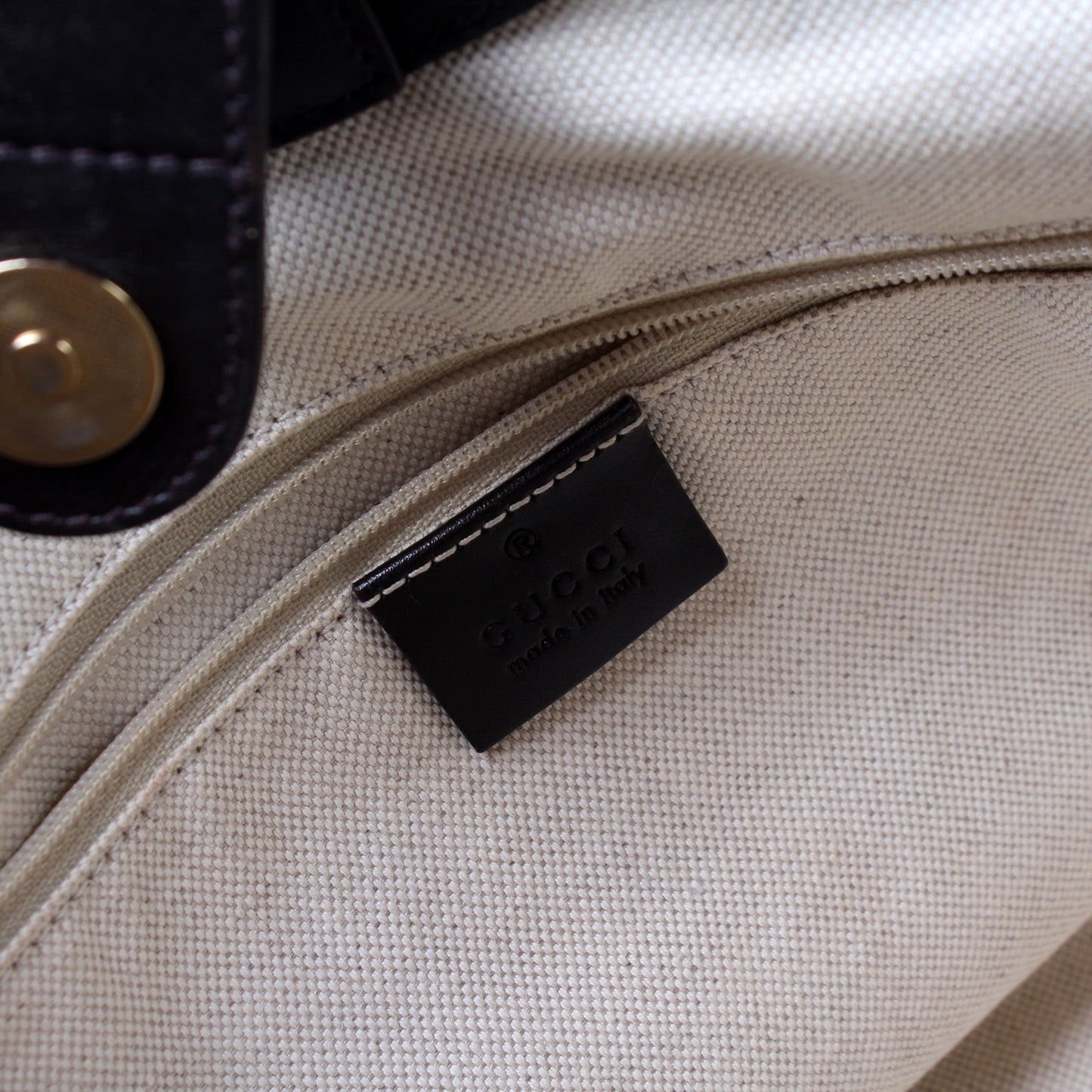 211944 Sukey GG Canvas Medium