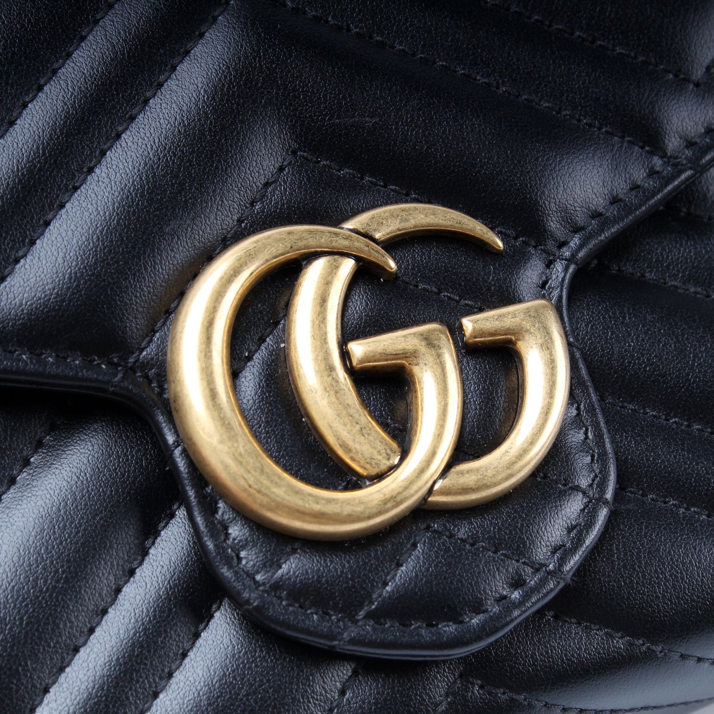 474575 Marmont Chain Wallet