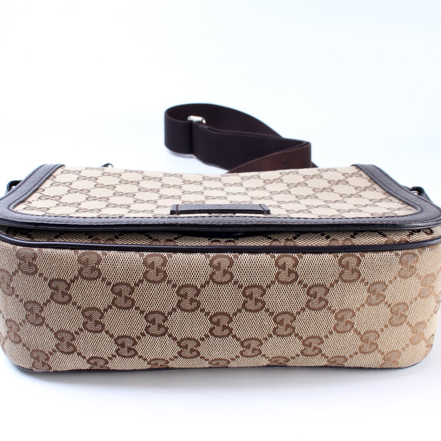 449172 GG Canvas Messenger