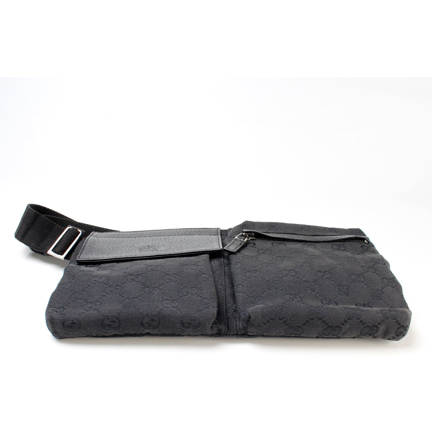 28566 GG Canvas Waist Bag