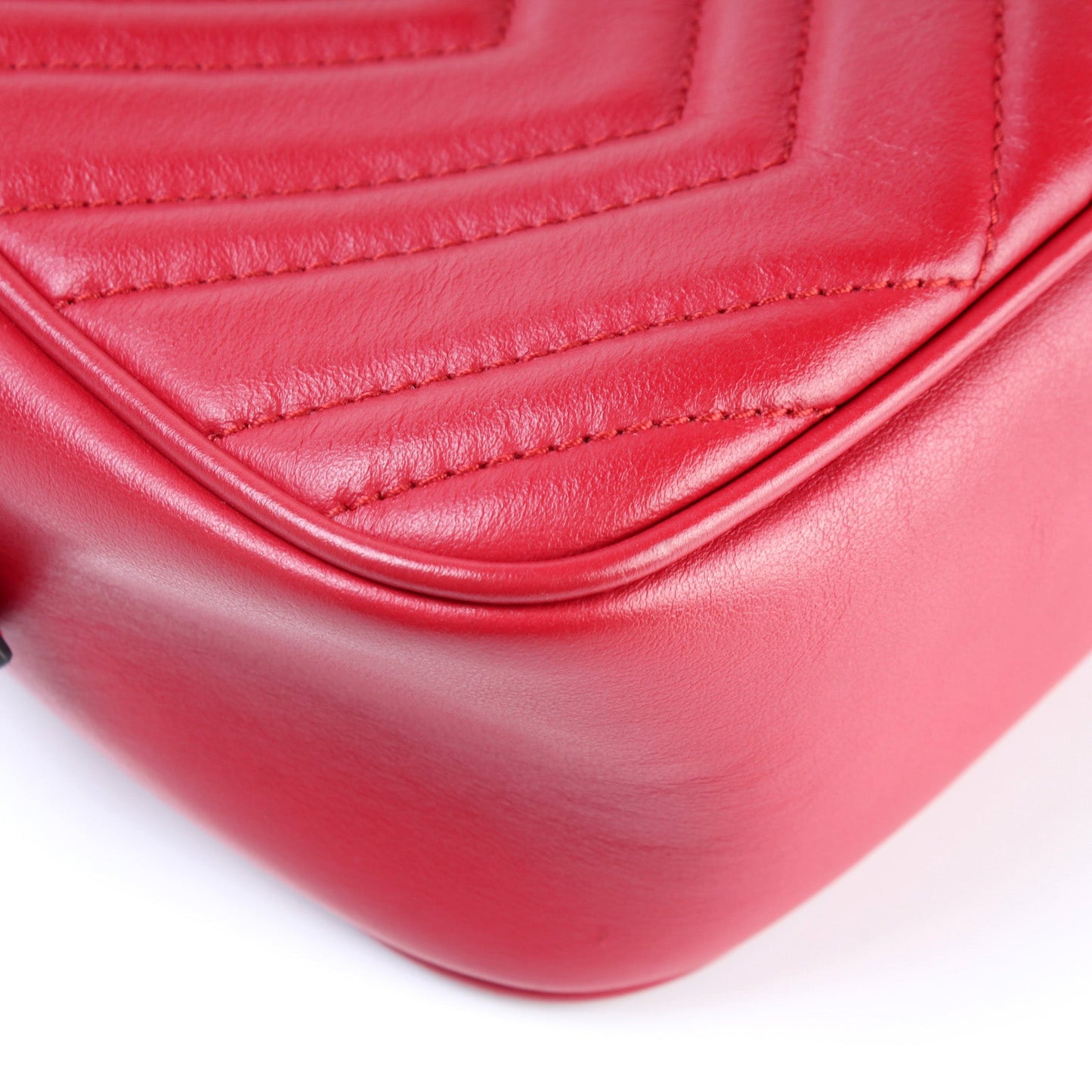 447632 Marmont Small Leather Camera