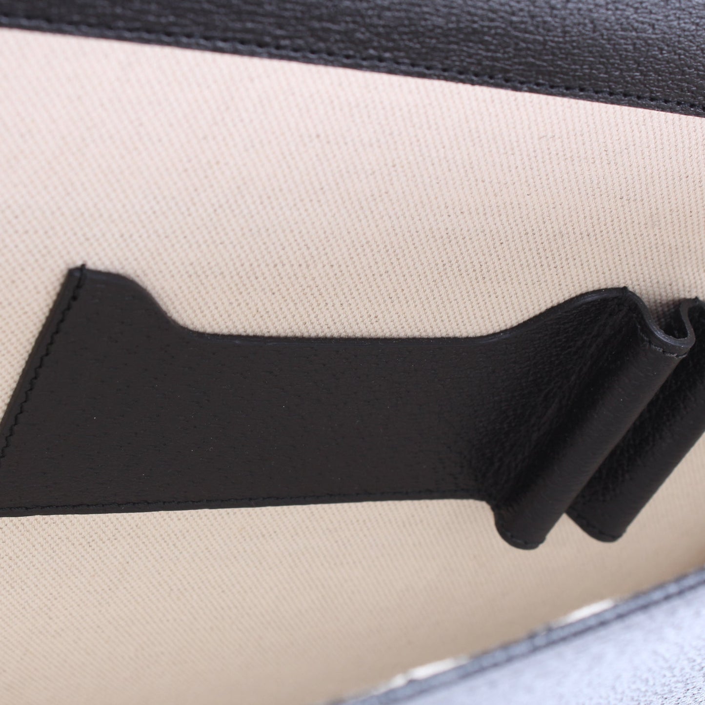 281402 Flap Briefcase Leather