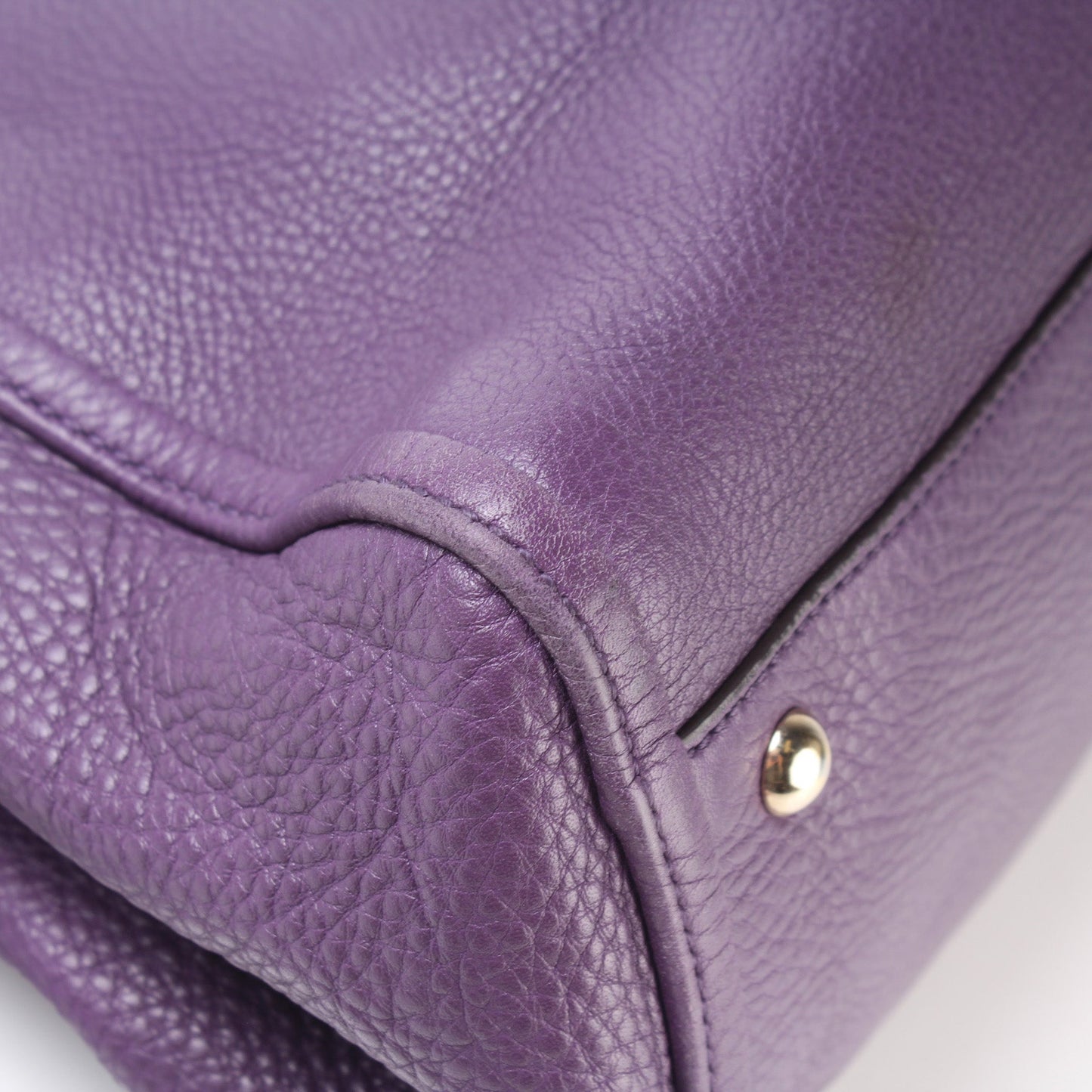 282309 Soho Leather Hobo Medium