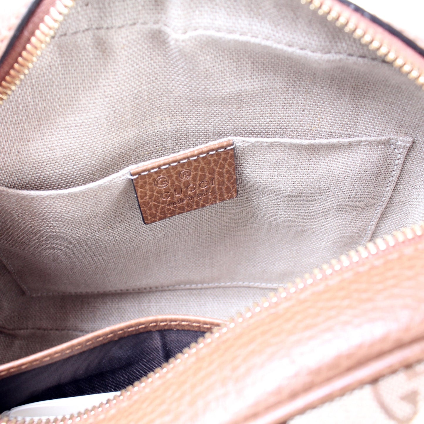 449419 Bree Crossbody GG Cnavas