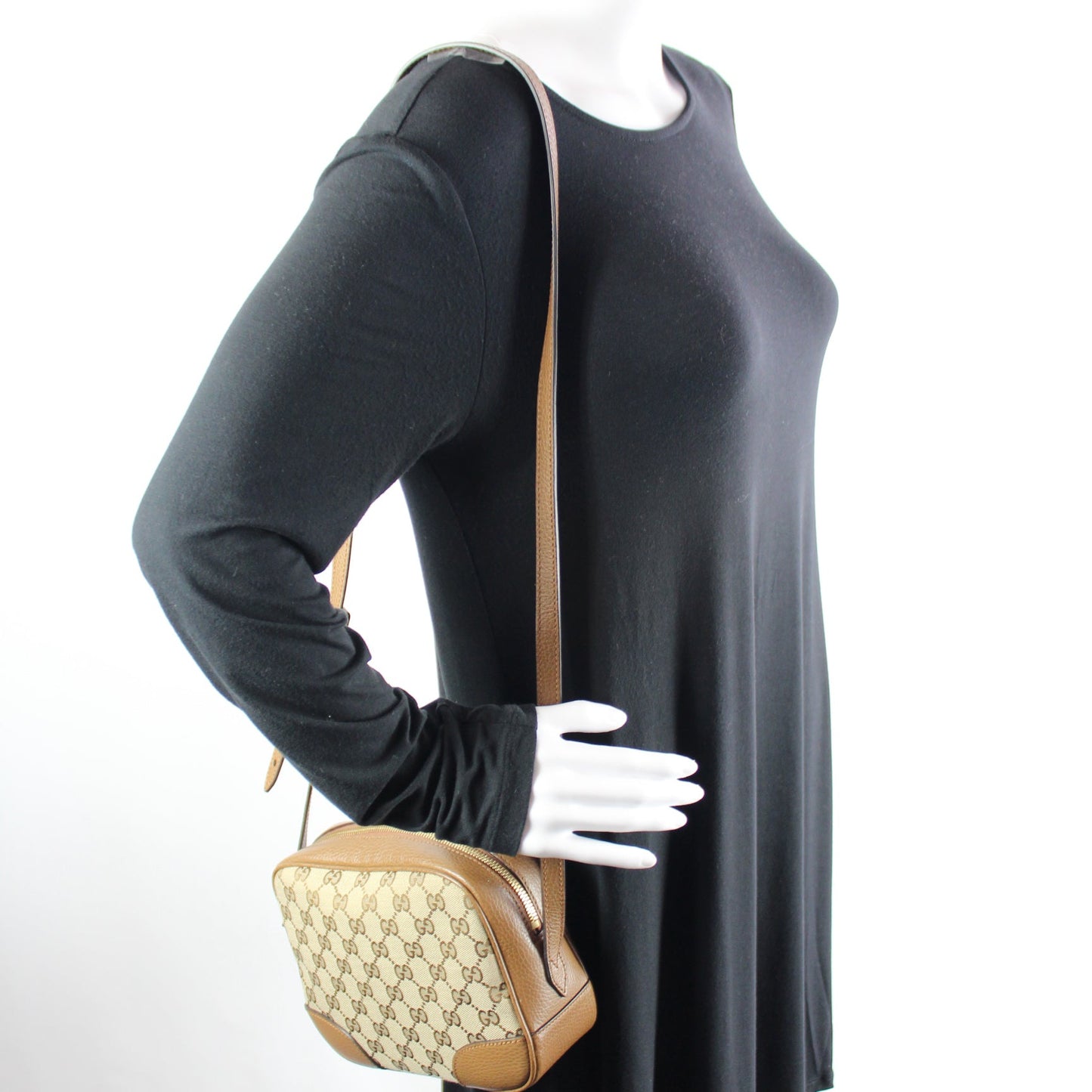 449419 Bree Crossbody GG Cnavas