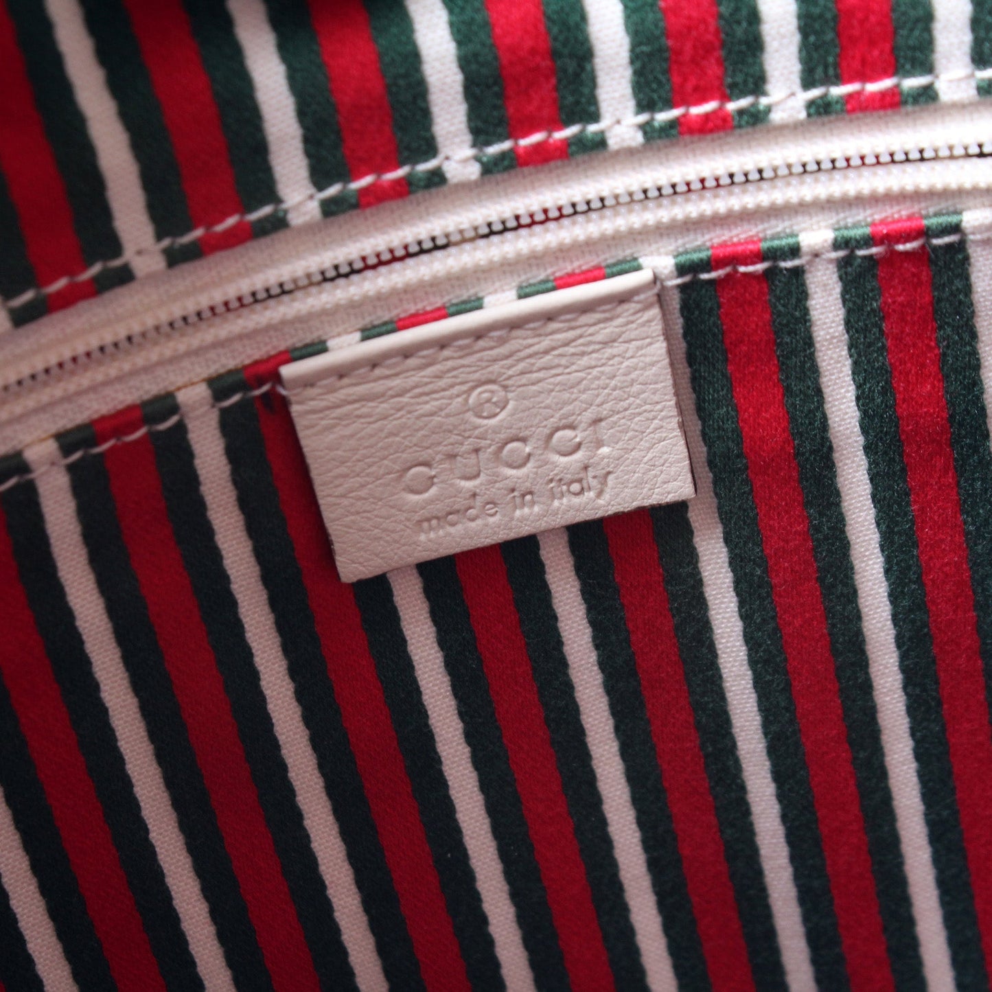 169947 Britt Shoulder Bag