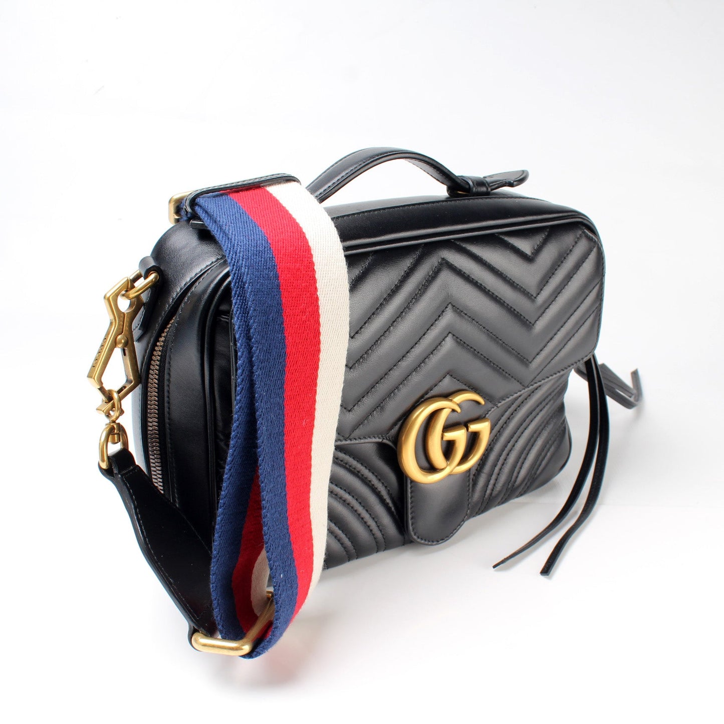 498100 GG Marmont Top Handle Bag Small