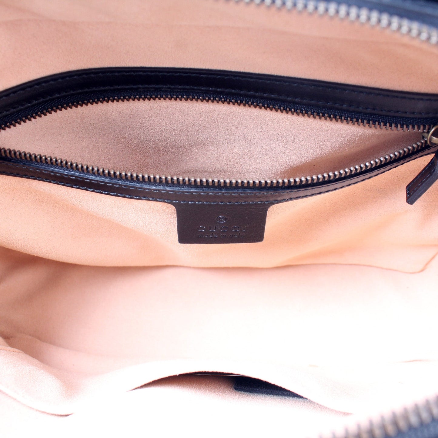 498100 GG Marmont Top Handle Bag Small
