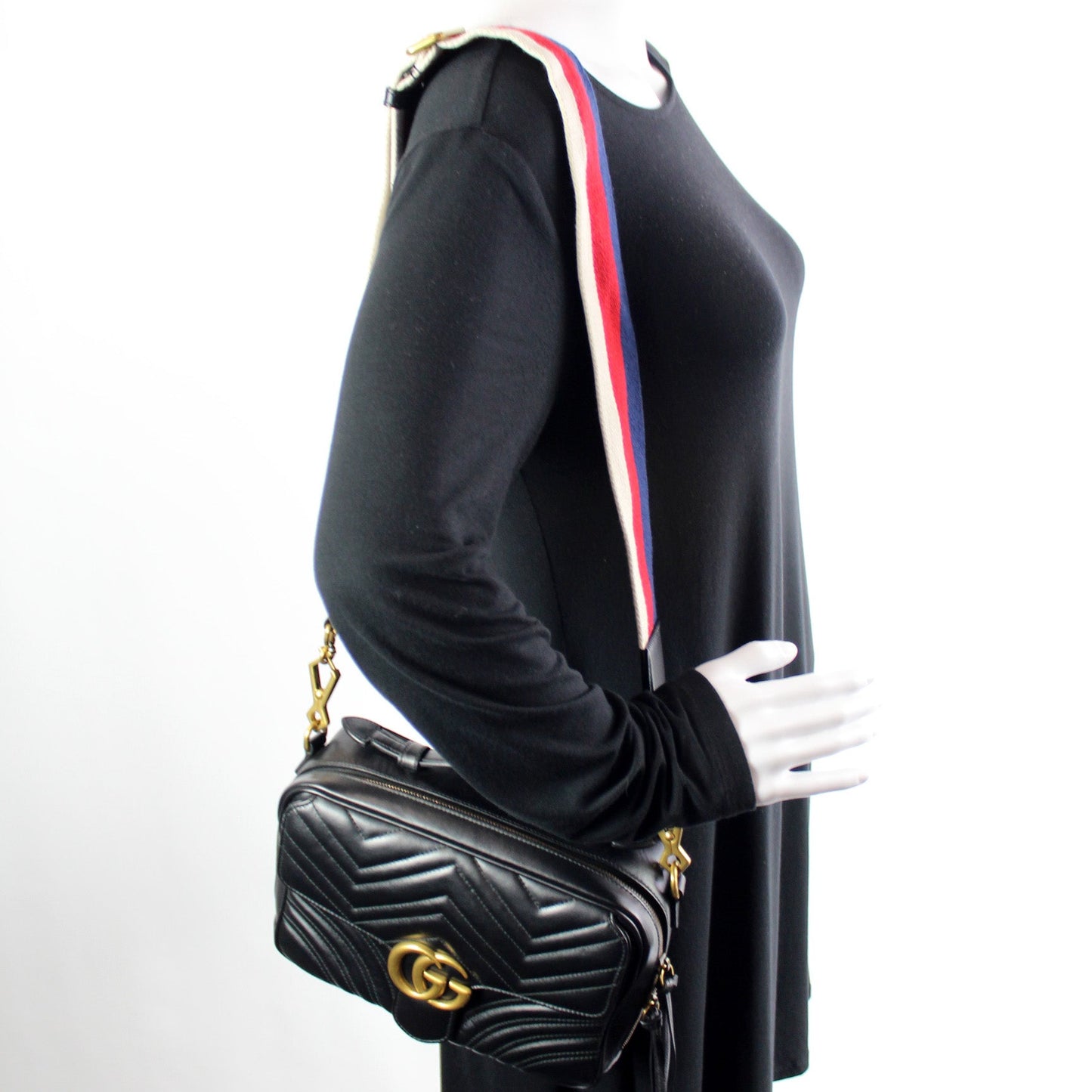 498100 GG Marmont Top Handle Bag Small