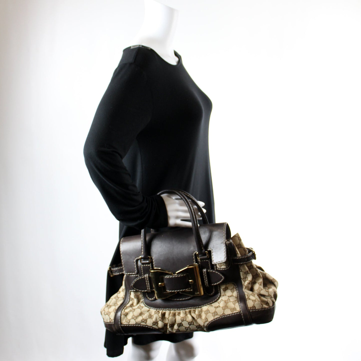 189883 Dialux Queen GG Canvas