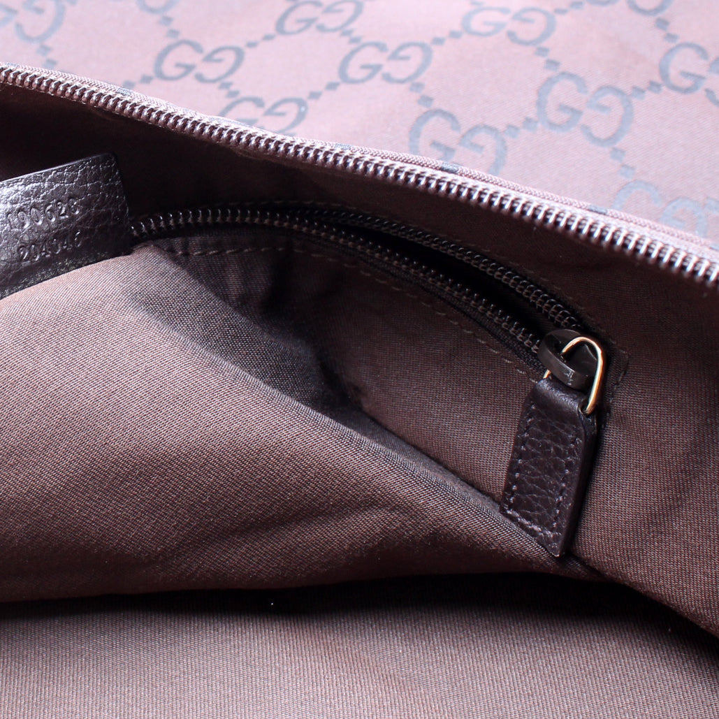 190628 GG Nylon Messenger