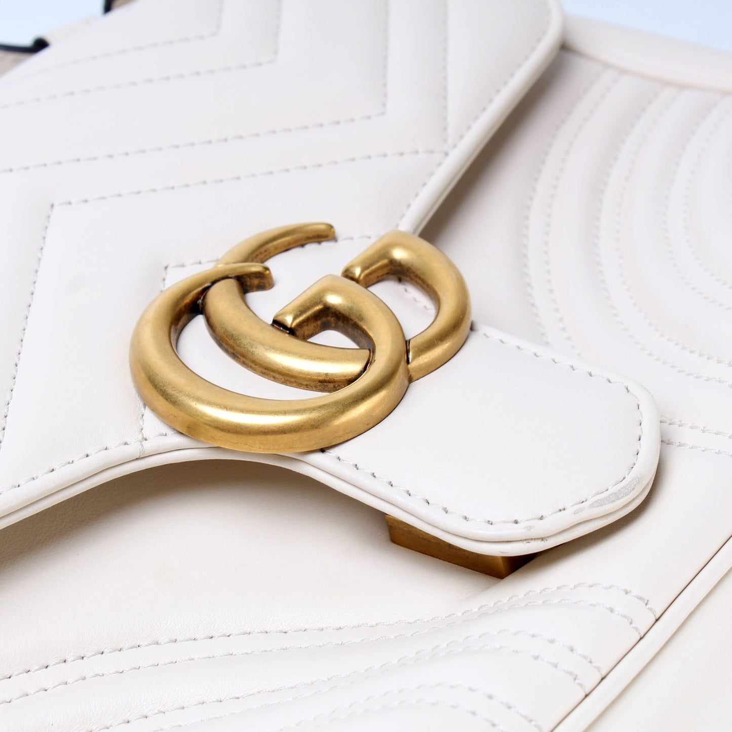 498110 GG Marmont Small Top Handle