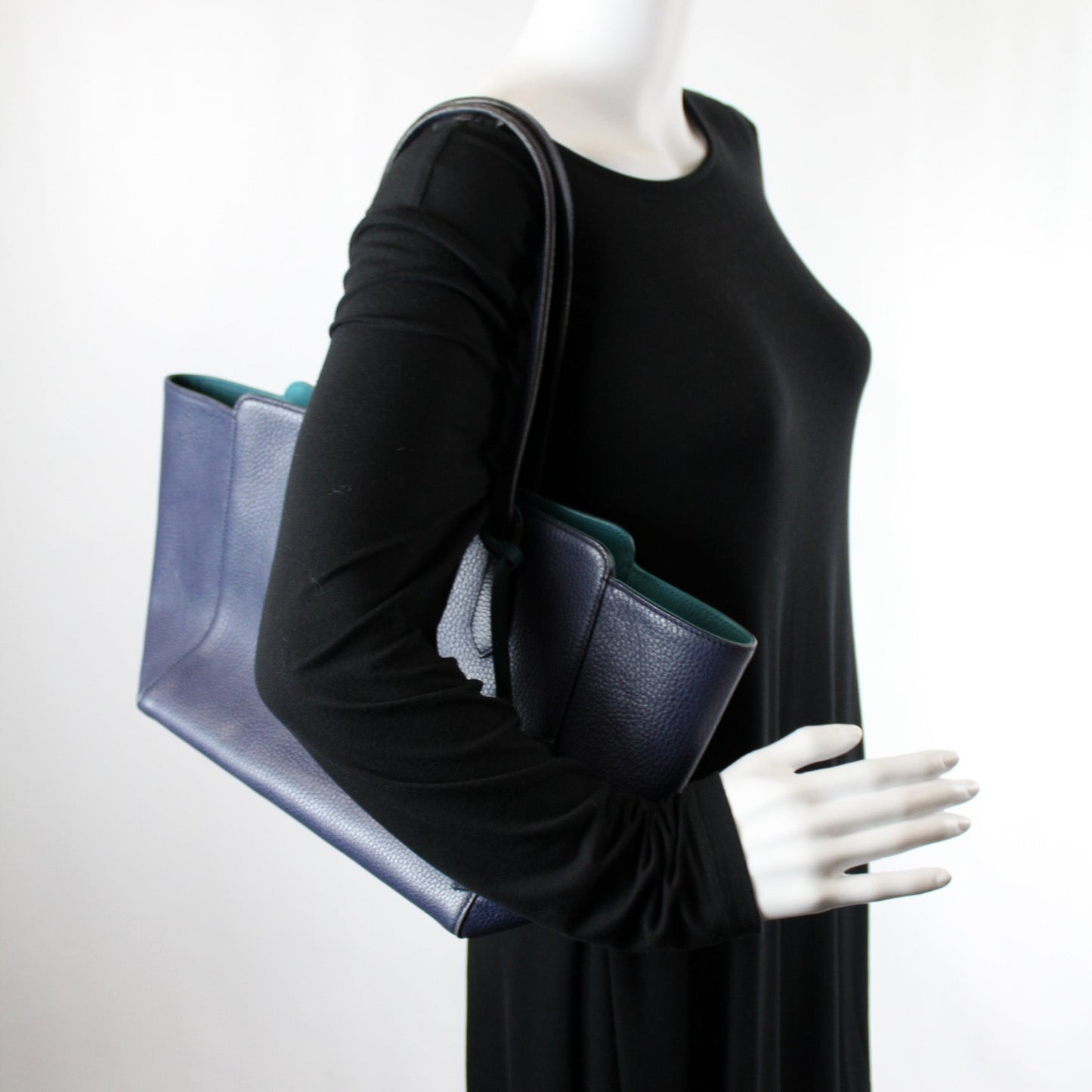 354408 Swing Tote Small