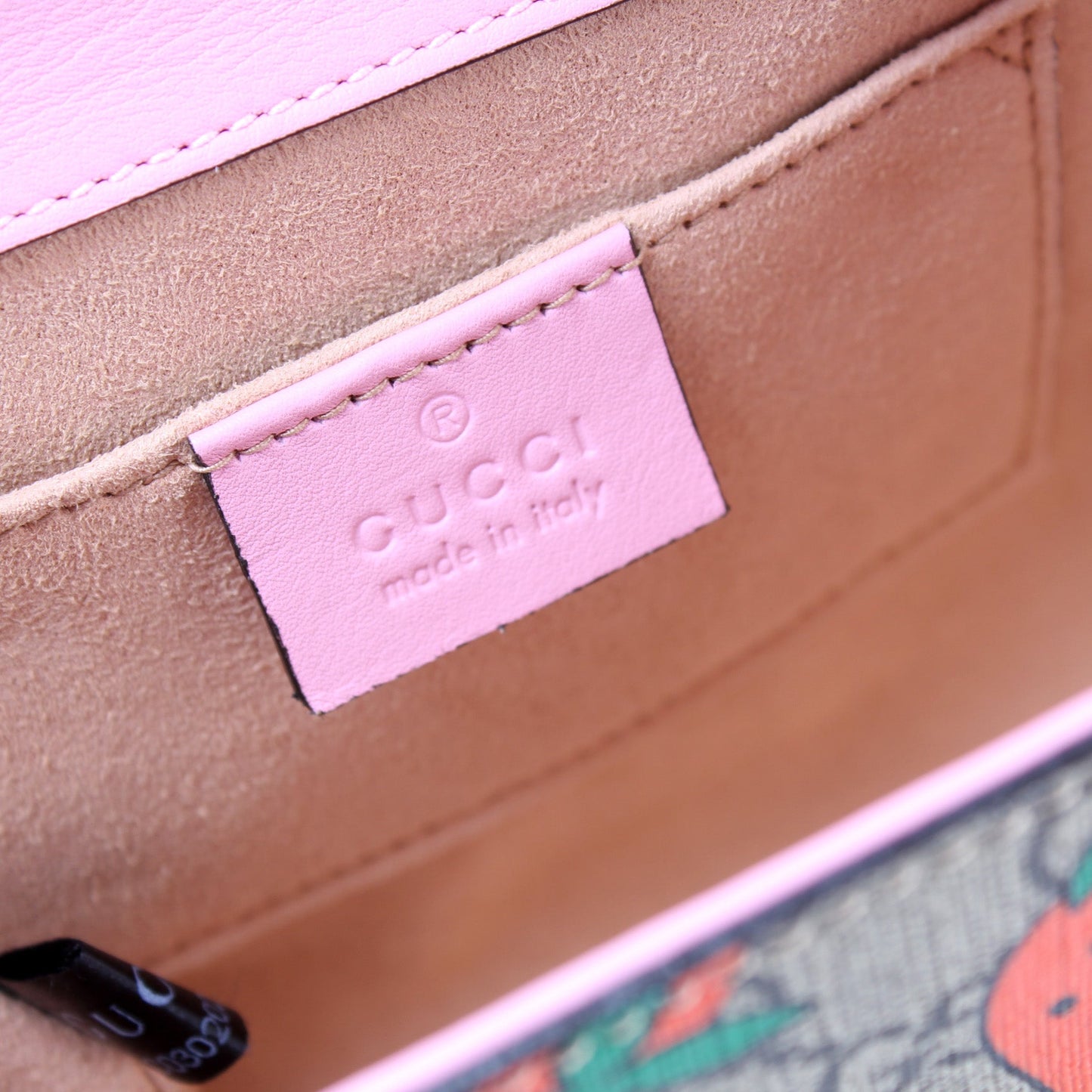 409487 Padlock Guccissima Small Strawberry