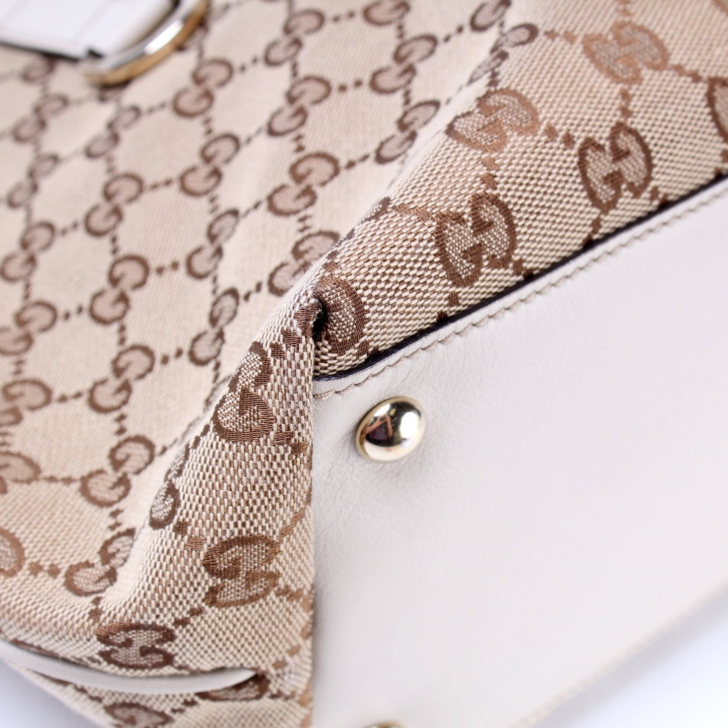 169946 Britt Shoulder Bag Small