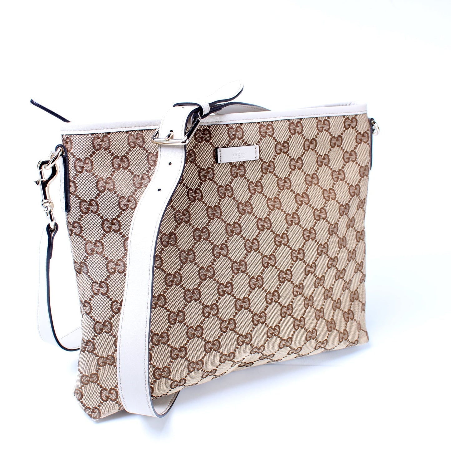 388924 GG Canvas Crossbody