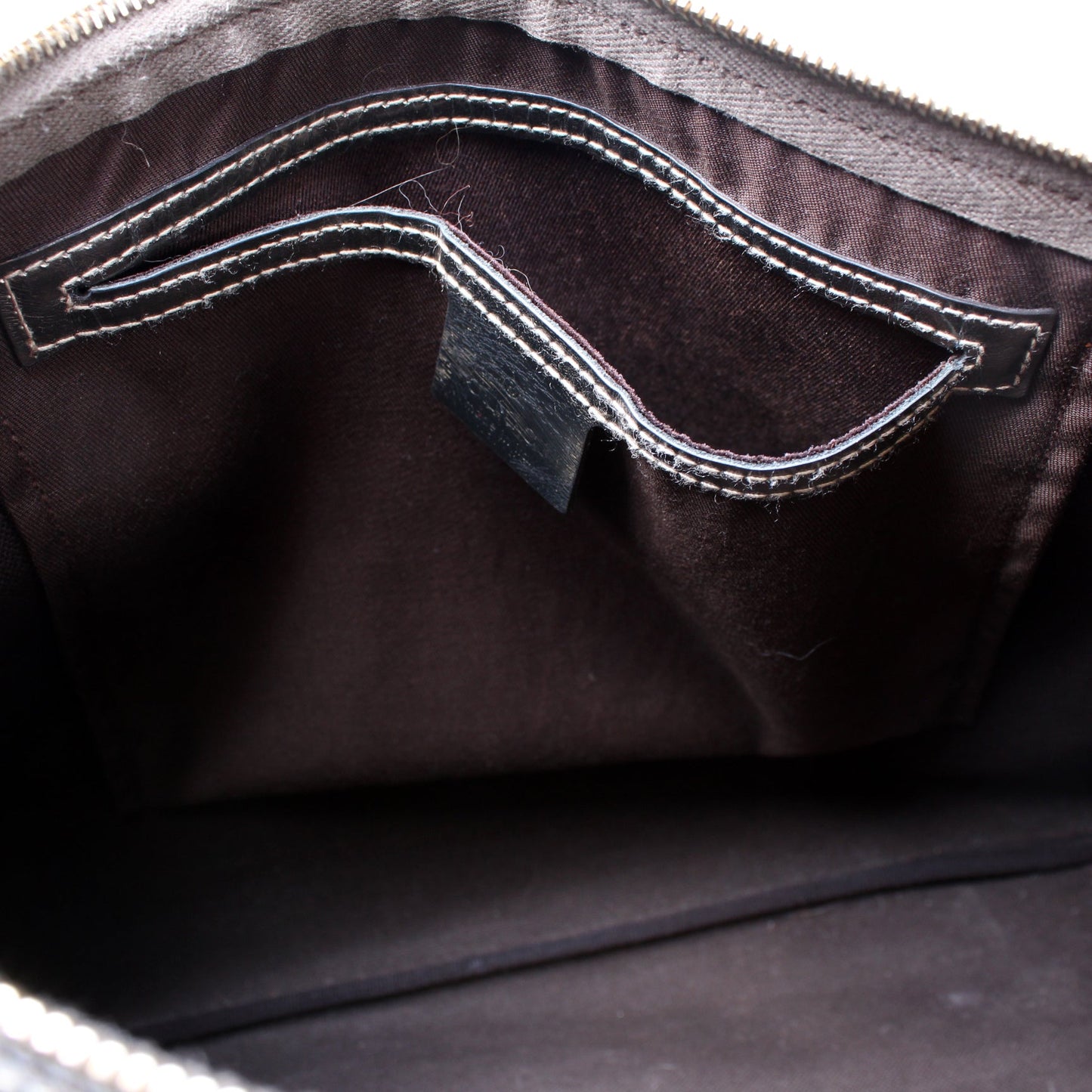 189898 GG Supreme Joy Hobo