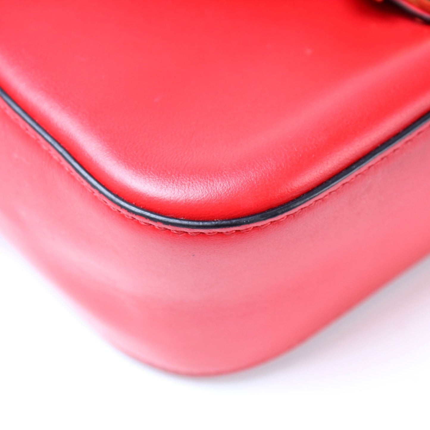 Vitrus Leather Crossbody