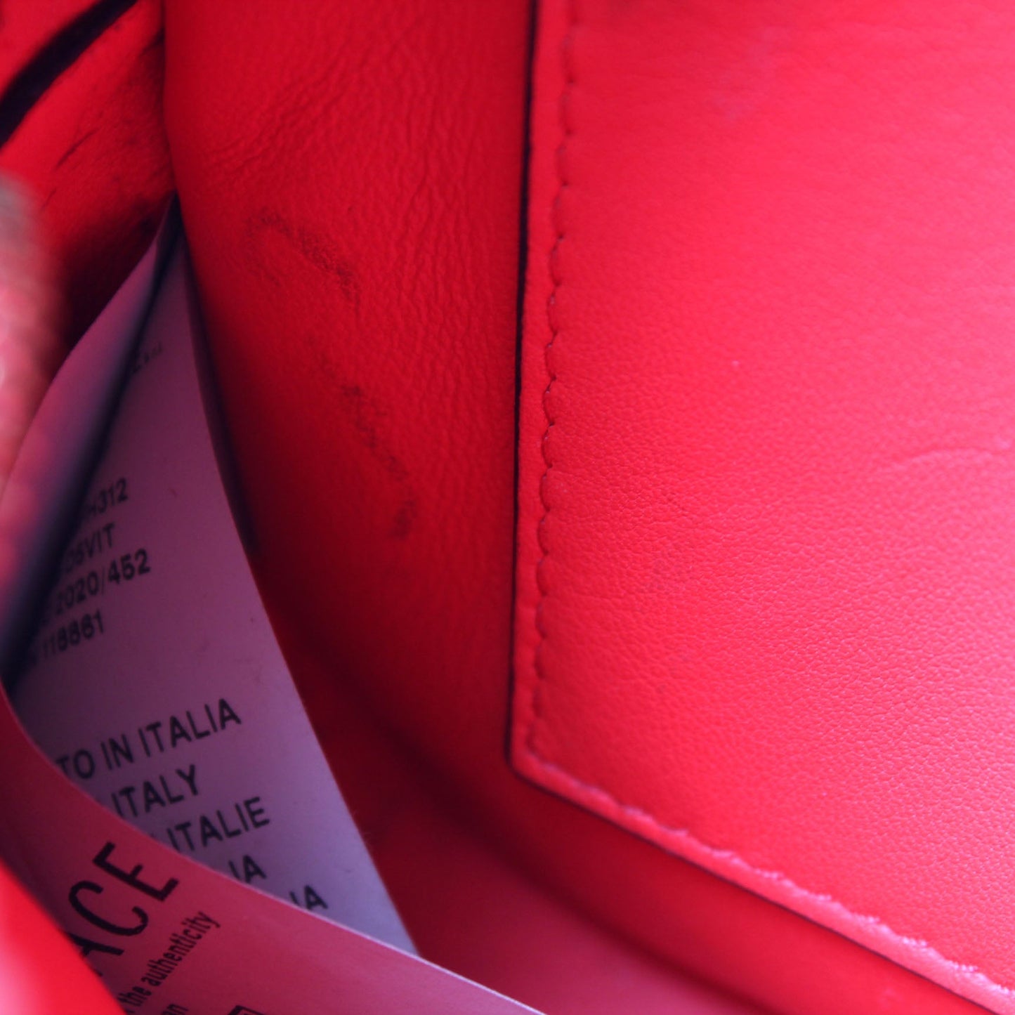 Vitrus Leather Crossbody