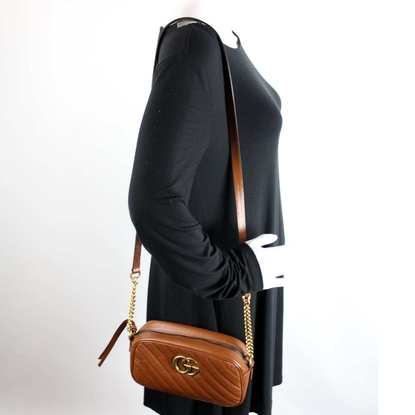 447632 Marmont Small Leather Camera Bag