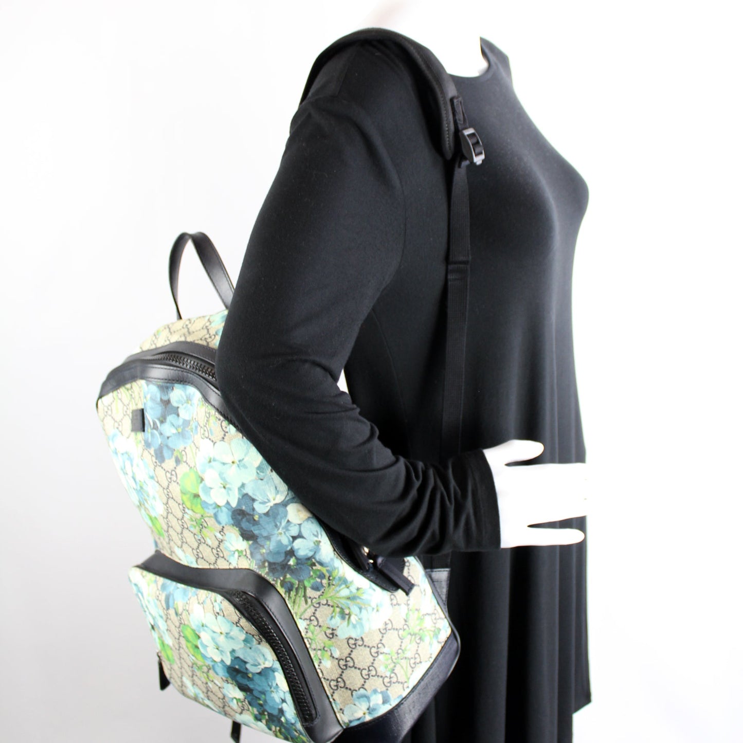 546324 Blooms Backpack Medium