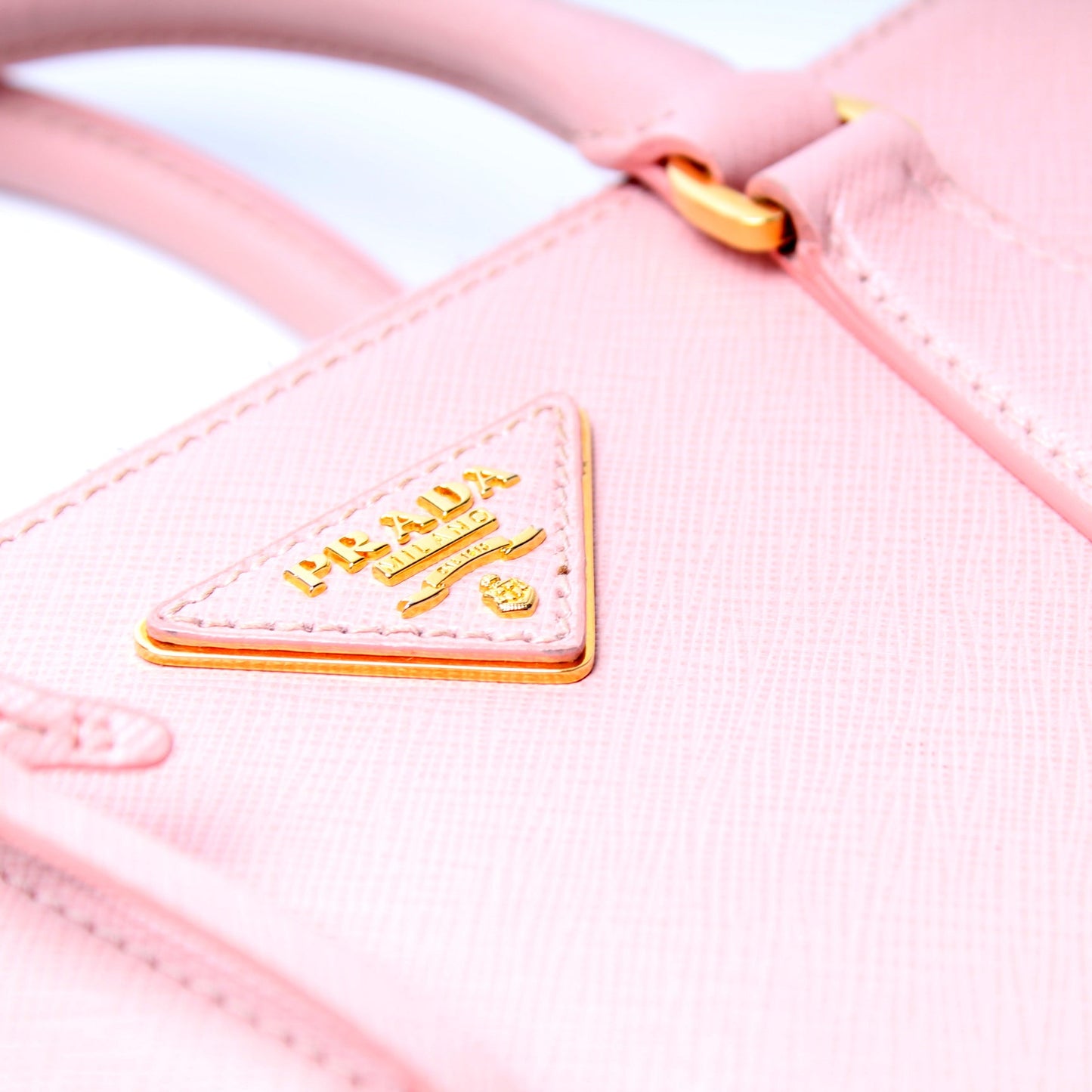 Saffiano Lux Mini Crossbody BN2316