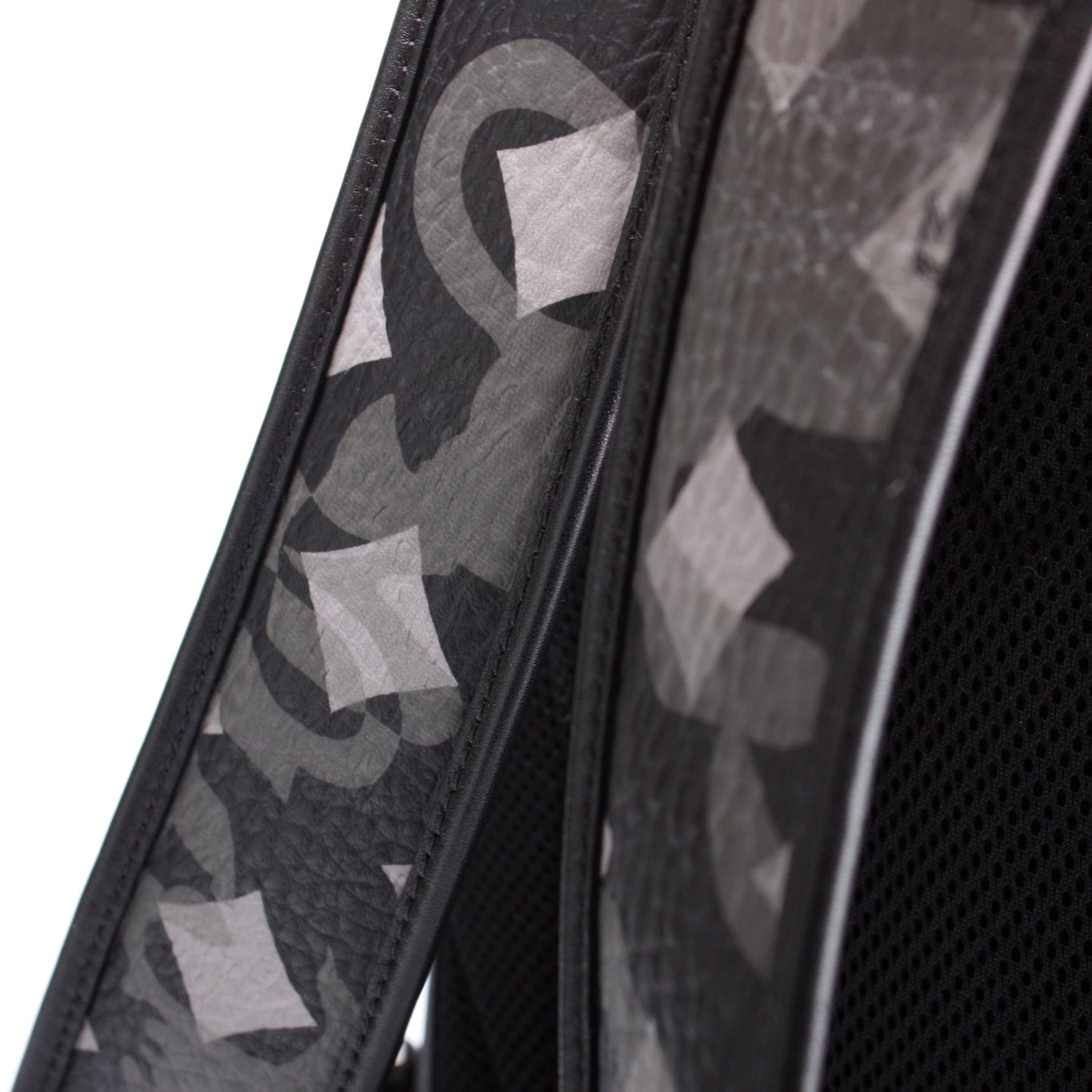 Stark Munich Lion Camo Backpack Small