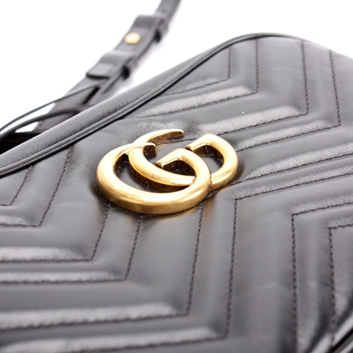 447632 Marmont Small Leather Camera Bag