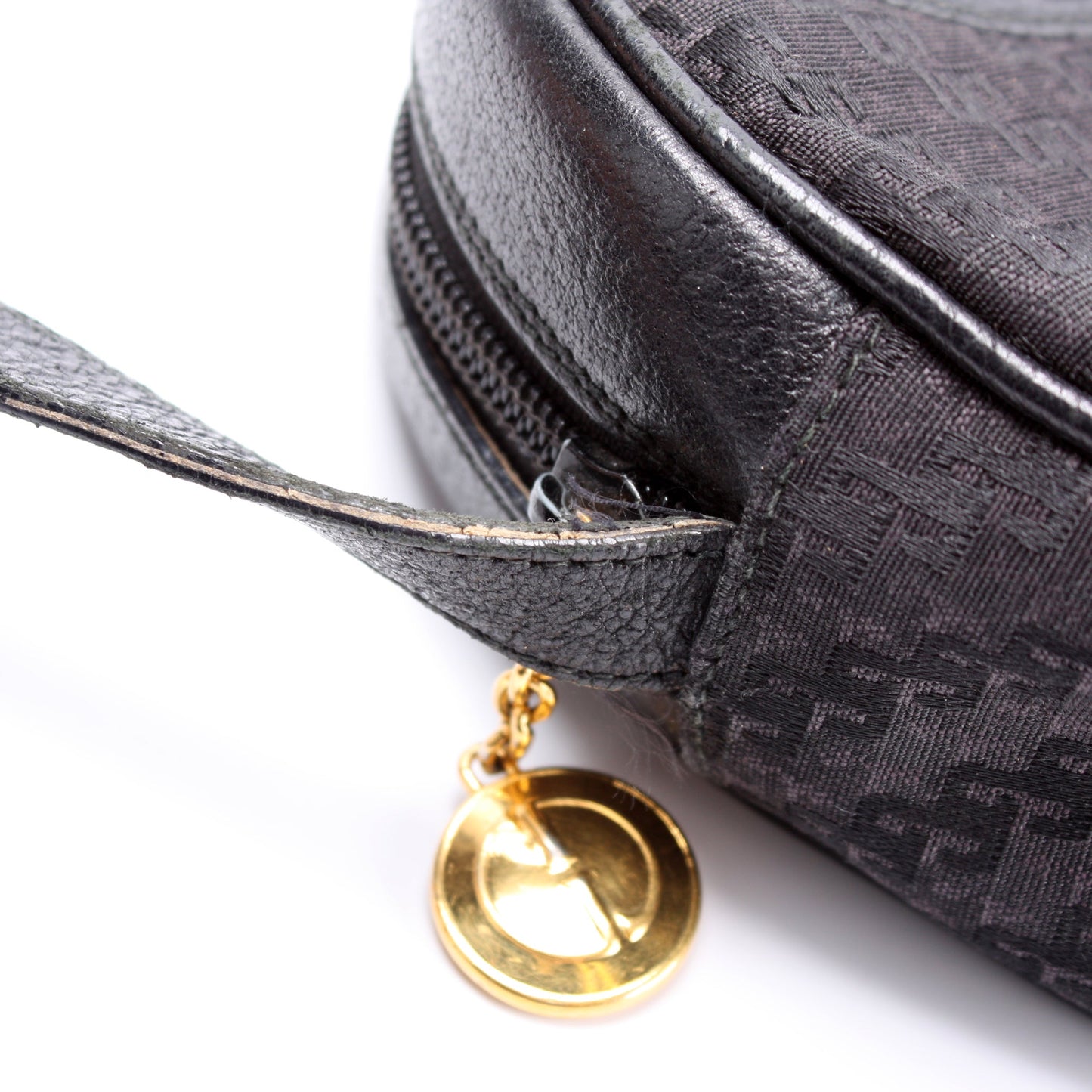 GG Canvas Vintage Crossbody