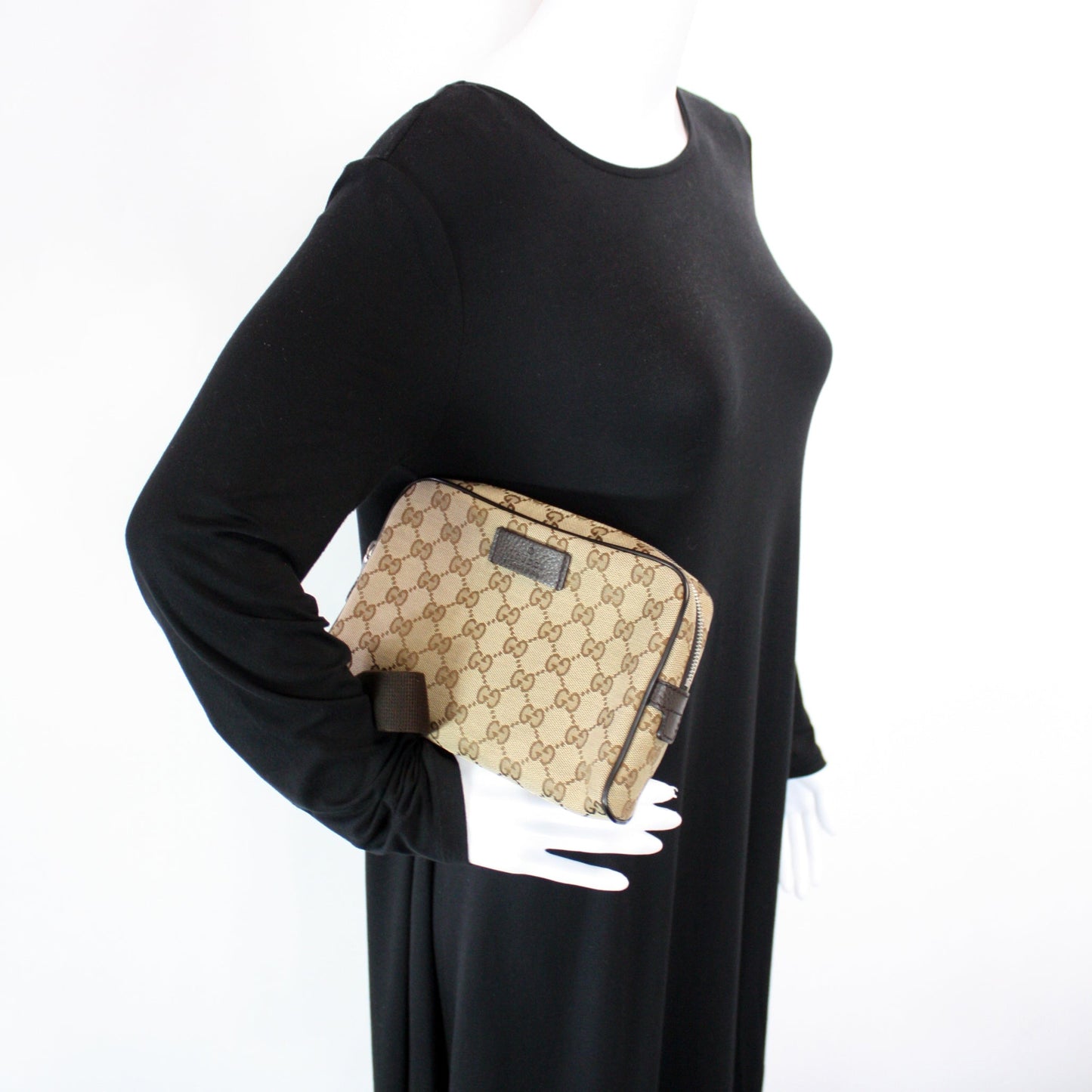449174 GG Canvas Belt Bag