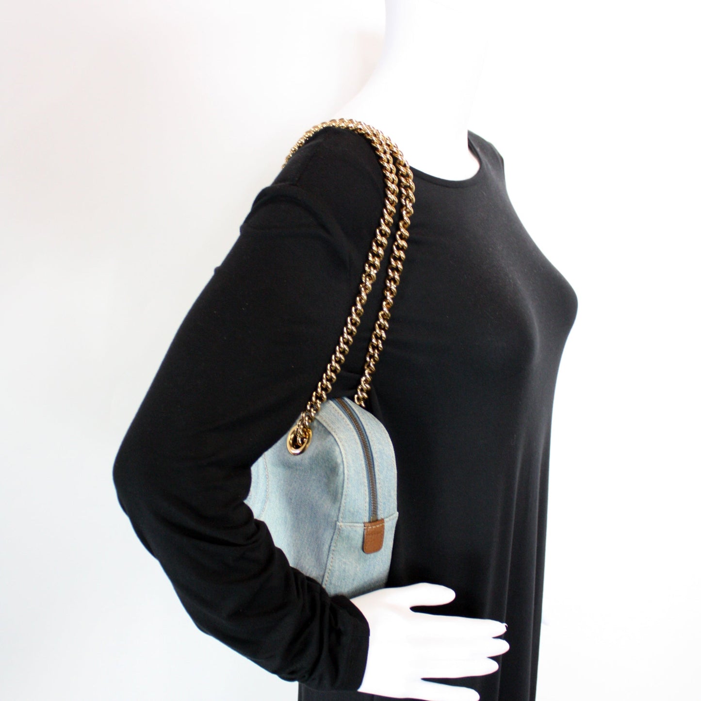 308983 Soho Denim Chain Shoulder Bag