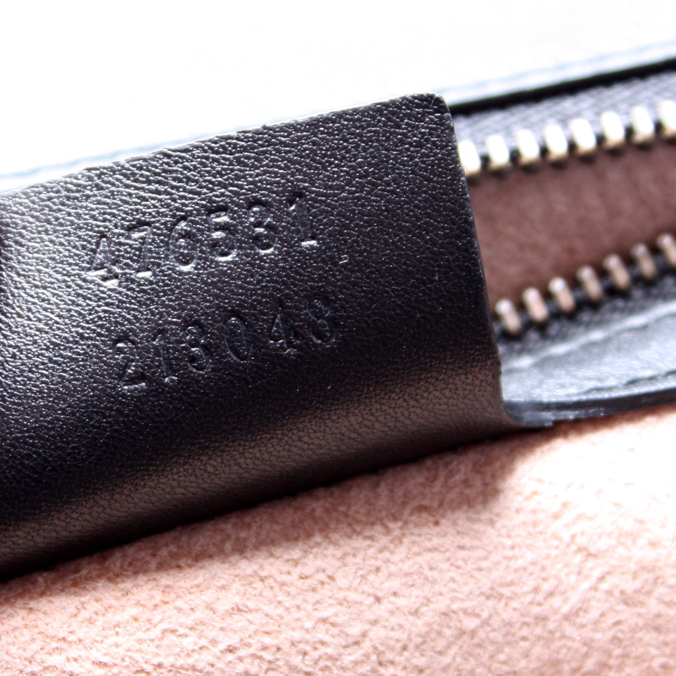 476531 Queen Margaret Top Handle