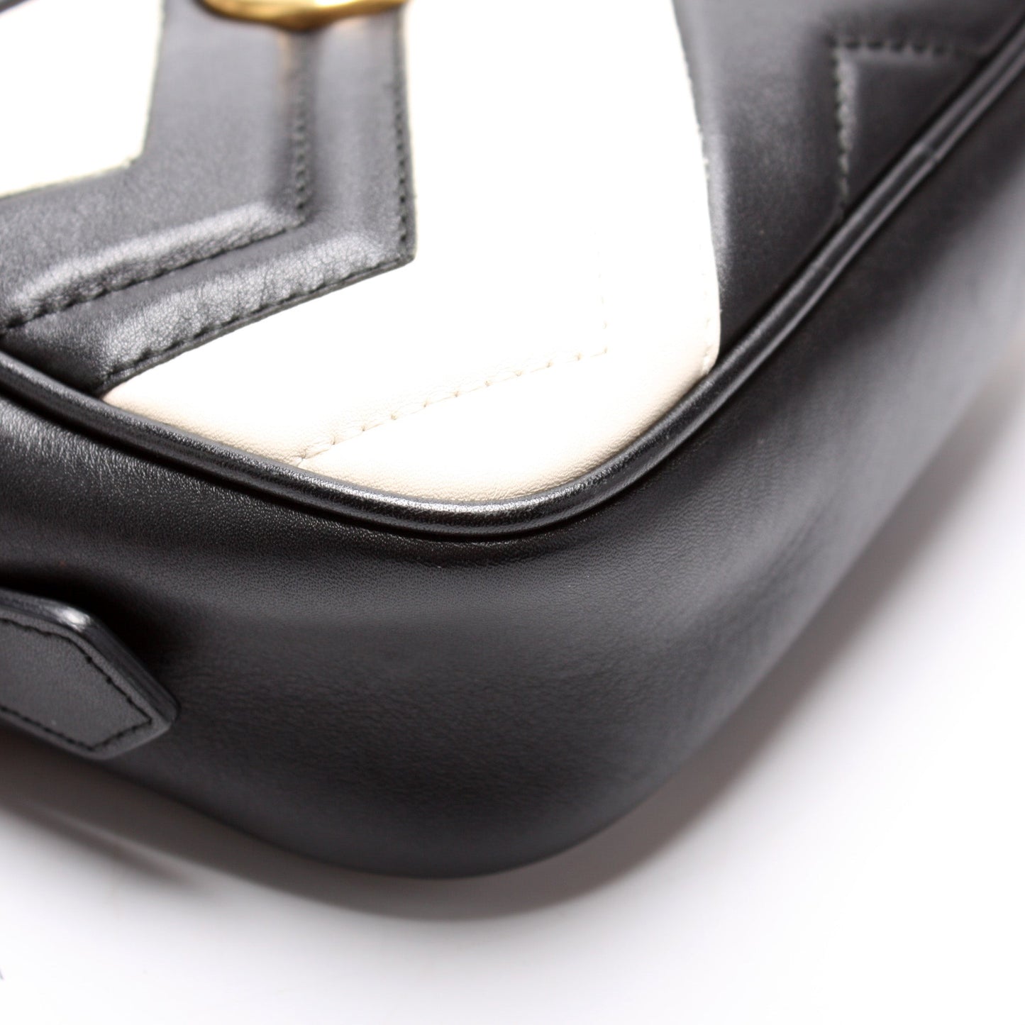 448065 Marmont Mini Camera Bag